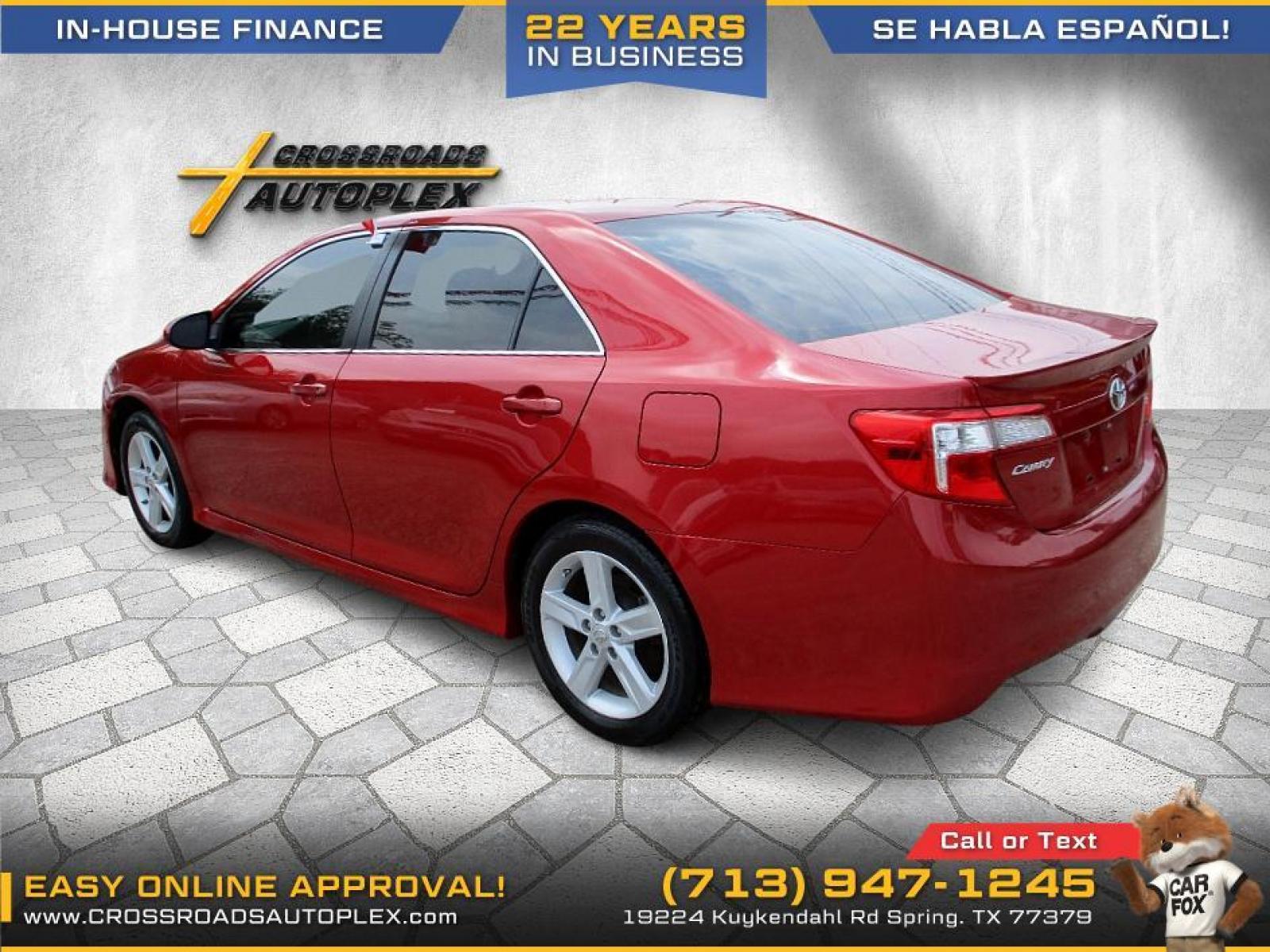 2013 RED /GRAY TOYOTA CAMRY SE (4T1BF1FK5DU) with an 2.5L L4 DOHC 16V engine, 6-SPEED AUTOMATIC transmission, located at 19224 Kuykendahl Rd, Spring, TX, 77379, (713) 947-1245, 30.049259, -95.491402 - 2007 TOYOTA CAMRY THAT JUST HIT THE LOT!! DONT WANT TO MISS THIS ONE, XTRA CLEAN 4-DOOR FULL SIZE SEDAN JUST ADDED TO OUR INVENTORY, SMOOTH DRIVE INTERIOR OF VEHICLE IS XTRA CLEAN WITH LEATHER SEATS & NO STAINS OR CUTS. EXTERIOR IS EQUALLY AS NICE WITH NO DOOR DINGS !THIS VEHICLE QUALIFIES FOR OUR I - Photo #2