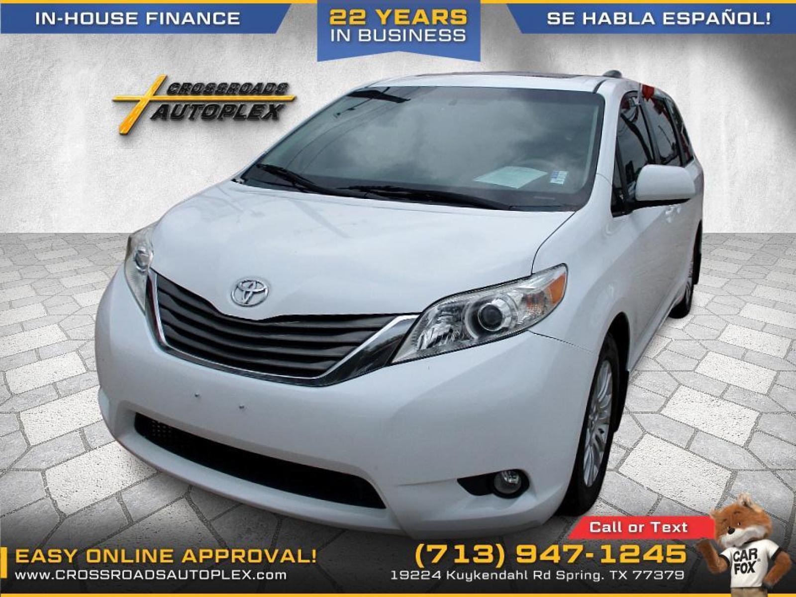 2013 WHITE /GRAY TOYOTA SIENNA XLE FWD 8-Passenger V6 (5TDYK3DCXDS) with an 3.5L V6 EFI DOHC 24V engine, 5-SPEED AUTOMATIC transmission, located at 19224 Kuykendahl Rd, Spring, TX, 77379, (713) 947-1245, 30.049259, -95.491402 - NEW ARRIVAL ********* 2013 TOYOTA SIENNA VAN*************WONT BE HERE LONG 2013 TOYOTA SIENNA VAN, THIS JUST HIT THE LOT AND WONT BE HERE LONG!! IF YOUR IN THE MARKET FOR A RELIABLE GAS EFFICIENT VAN THIS IS ONE DONT LOOK ANY FURTHER. THIS VEHICLE COMES EQUIPPED WITH FRONT AND PASSANGER AIRBAGS. - Photo #0