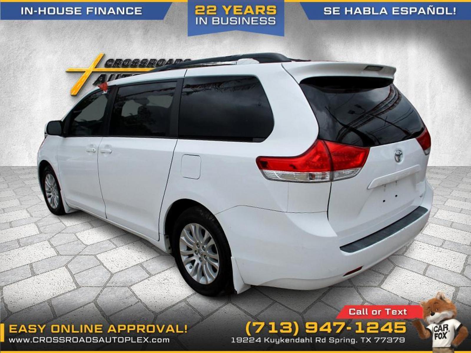 2013 WHITE /GRAY TOYOTA SIENNA XLE FWD 8-Passenger V6 (5TDYK3DCXDS) with an 3.5L V6 EFI DOHC 24V engine, 5-SPEED AUTOMATIC transmission, located at 19224 Kuykendahl Rd, Spring, TX, 77379, (713) 947-1245, 30.049259, -95.491402 - NEW ARRIVAL ********* 2013 TOYOTA SIENNA VAN*************WONT BE HERE LONG 2013 TOYOTA SIENNA VAN, THIS JUST HIT THE LOT AND WONT BE HERE LONG!! IF YOUR IN THE MARKET FOR A RELIABLE GAS EFFICIENT VAN THIS IS ONE DONT LOOK ANY FURTHER. THIS VEHICLE COMES EQUIPPED WITH FRONT AND PASSANGER AIRBAGS. - Photo #2