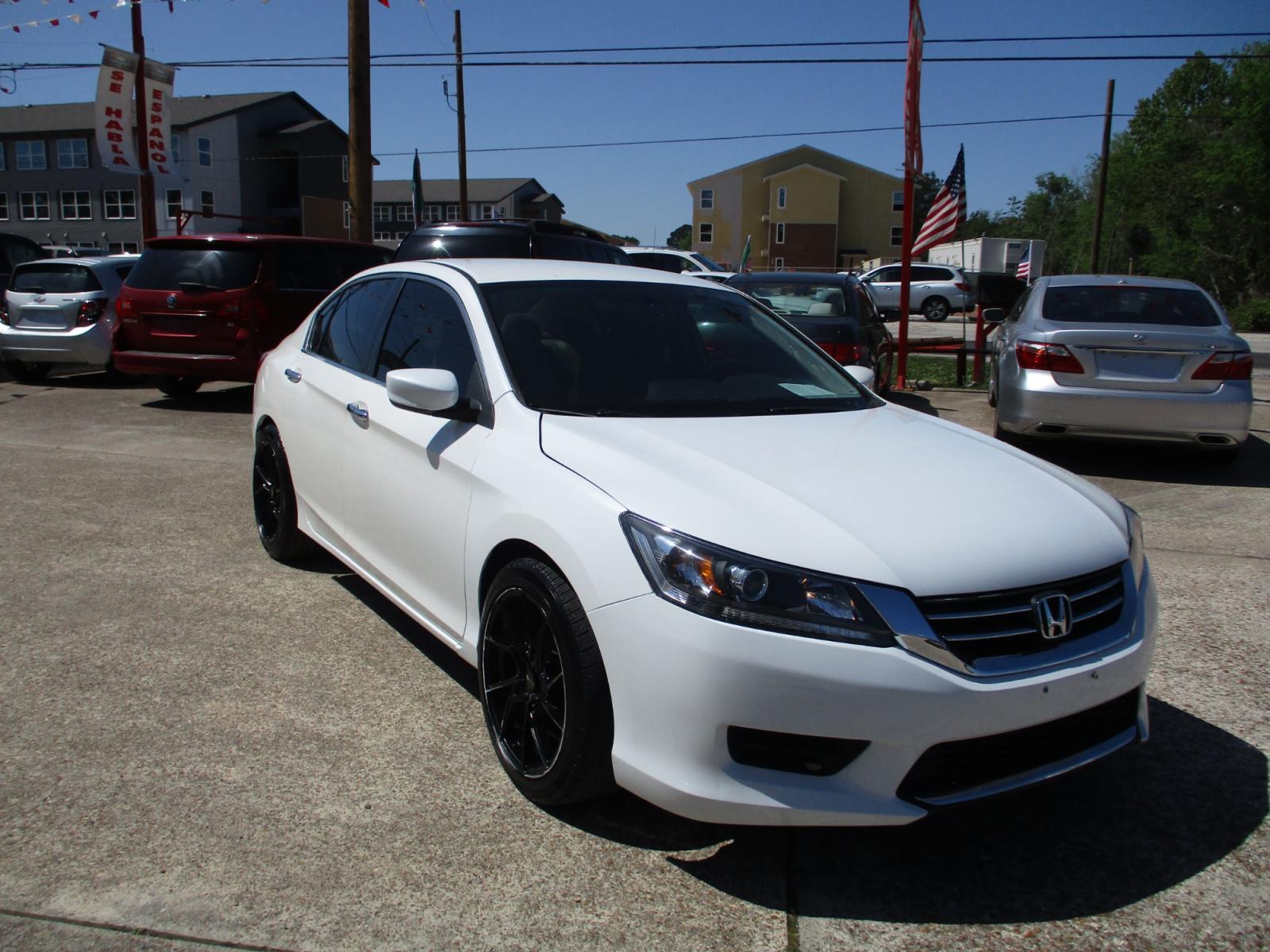2013 WHITE HONDA ACCORD LX Sedan CVT (1HGCR2F34DA) with an 2.4L L4 DOHC 16V engine, CVT transmission, located at 19224 Kuykendahl Rd, Spring, TX, 77379, (713) 947-1245, 30.049259, -95.491402 - 2013 HONDA ACCORD, CLOTH INTERIOR, IN HOUSE FINANCING- SOUTH HOUSTON TX This Honda Accord is a great example of leading-edge combination of killer looks, next-big-thing technology and huge driving fun. This low mileage Accord embodies our safety for everyone philosophy. Bottom line is it is clean - Photo #0