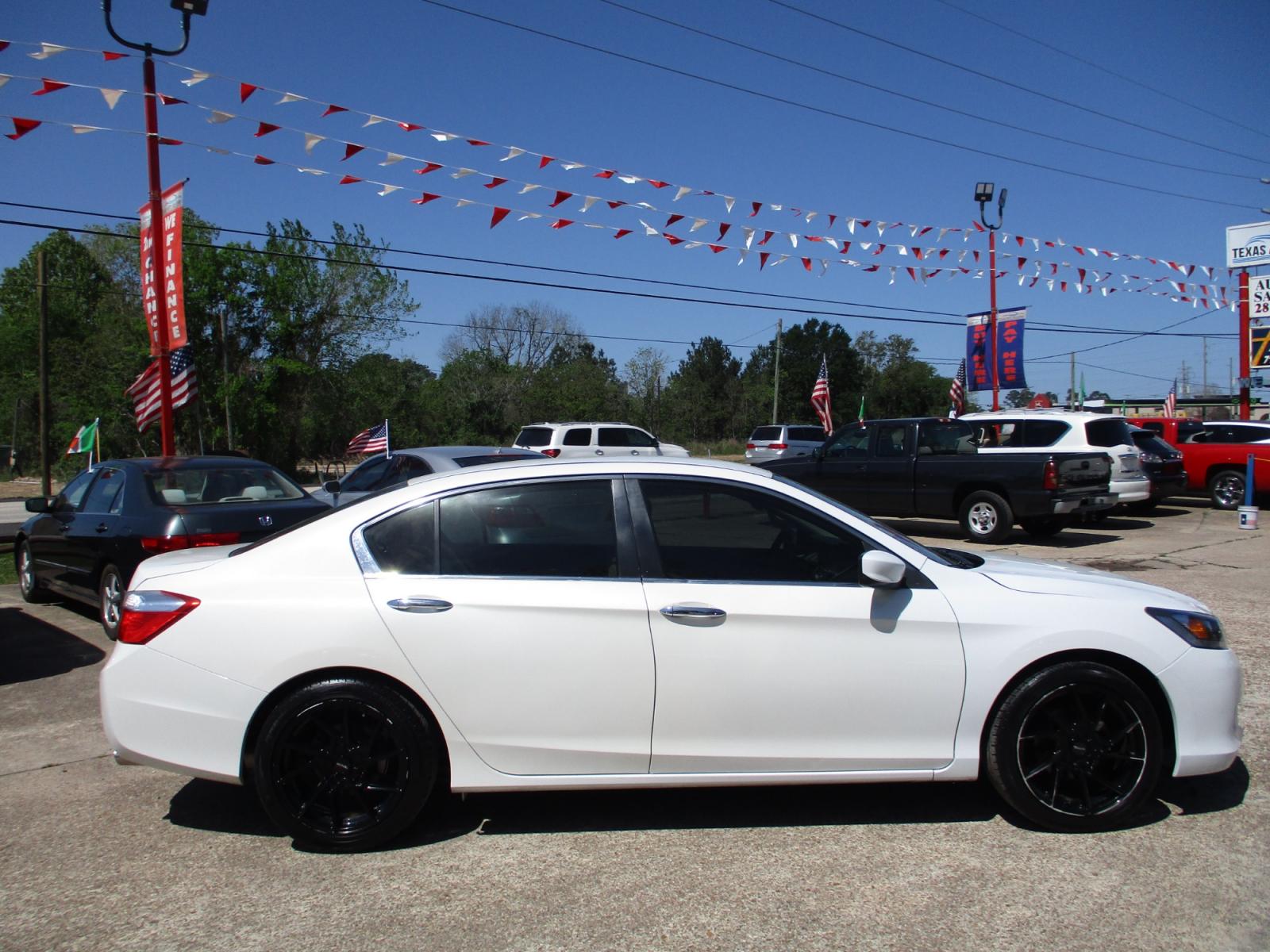 2013 WHITE HONDA ACCORD LX Sedan CVT (1HGCR2F34DA) with an 2.4L L4 DOHC 16V engine, CVT transmission, located at 19224 Kuykendahl Rd, Spring, TX, 77379, (713) 947-1245, 30.049259, -95.491402 - 2013 HONDA ACCORD, CLOTH INTERIOR, IN HOUSE FINANCING- SOUTH HOUSTON TX This Honda Accord is a great example of leading-edge combination of killer looks, next-big-thing technology and huge driving fun. This low mileage Accord embodies our safety for everyone philosophy. Bottom line is it is clean - Photo #1