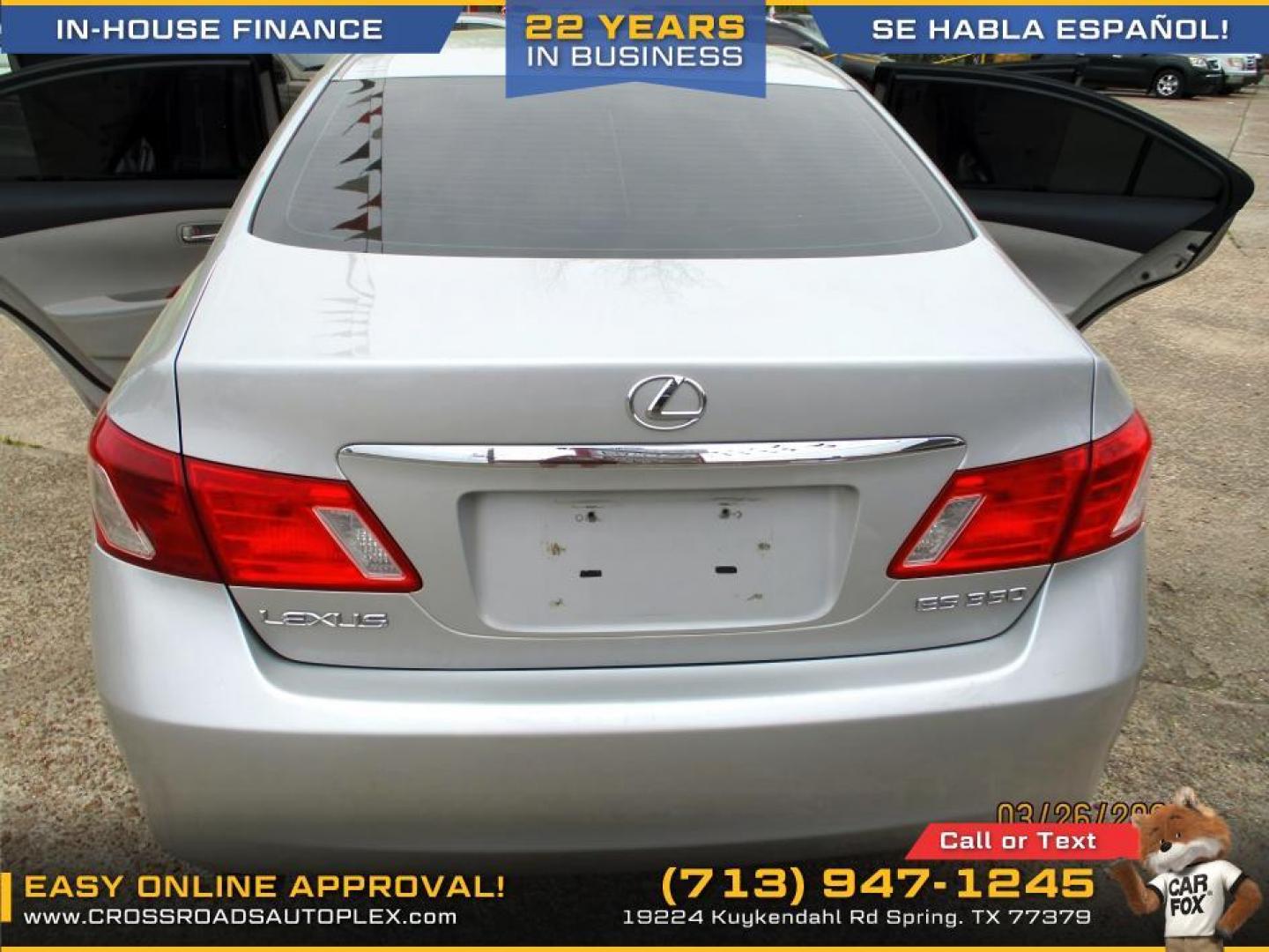 2007 SILVER /GRAY LEXUS ES 350 Sedan (JTHBJ46G472) with an 3.5L V6 DOHC 24V engine, 6-SPEED AUTOMATIC transmission, located at 19224 Kuykendahl Rd, Spring, TX, 77379, (713) 947-1245, 30.049259, -95.491402 - *********************** JUST HIT THE LOT 2007 LEXUS ES330 *************************** IF YOU ARE IN THE MARKET FOR A LUXURY SEDAN, LOOK NO FURTHER!! THIS LEXUS IS IN PRISTINE CONDITION INSIDE AND OUTSIDE. EQUIPPED WITH A V6 MOTOR JUST ENOUGHT HORSEPOWER THAT YOU WILL NEED!! NON SMOKER INSIDE WITH - Photo#10
