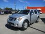 2012 SILVER NISSAN PATHFINDER LE 2WD (5N1AR1NN6CC) with an 4.0L V6 DOHC 24V engine, 5-SPEED AUTOMATIC transmission, located at 310 Spencer Hwy, South Houston, TX, 77587, (713) 947-1245, 29.664383, -95.228897 - Photo #6