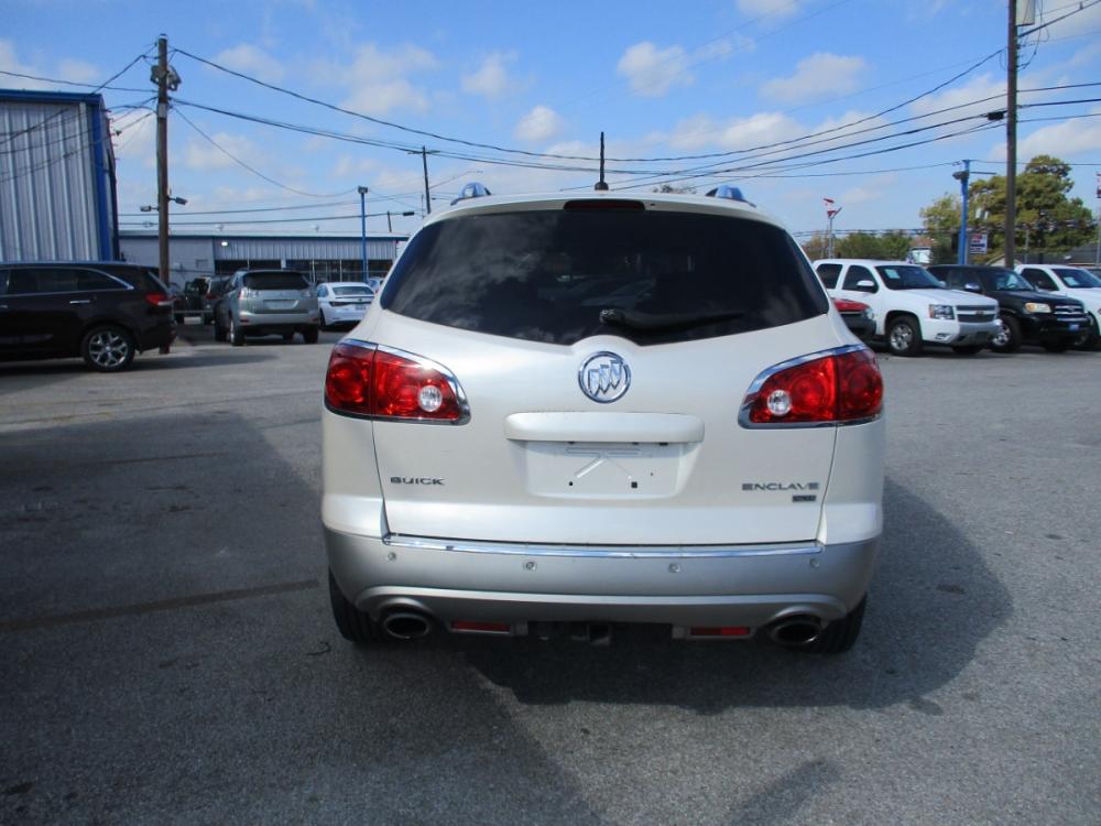 2010 WHITE BUICK ENCLAVE CXL 2XL FWD (5GALRCED0AJ) with an 3.6L V6 DOHC 24V engine, 6-SPEED AUTOMATIC OVERDRIVE transmission, located at 310 Spencer Hwy, South Houston, TX, 77587, (713) 947-1245, 29.664383, -95.228897 - The first thing you’ll feel in the mid-size Enclave is a sense of openness. A “low and away” instrument panel keeps controls easily within reach. Premium materials, cloth-appointed seating, warm wood tones and brushed chrome accents create a sophisticated interior. Take comfort in the fact tha - Photo #3