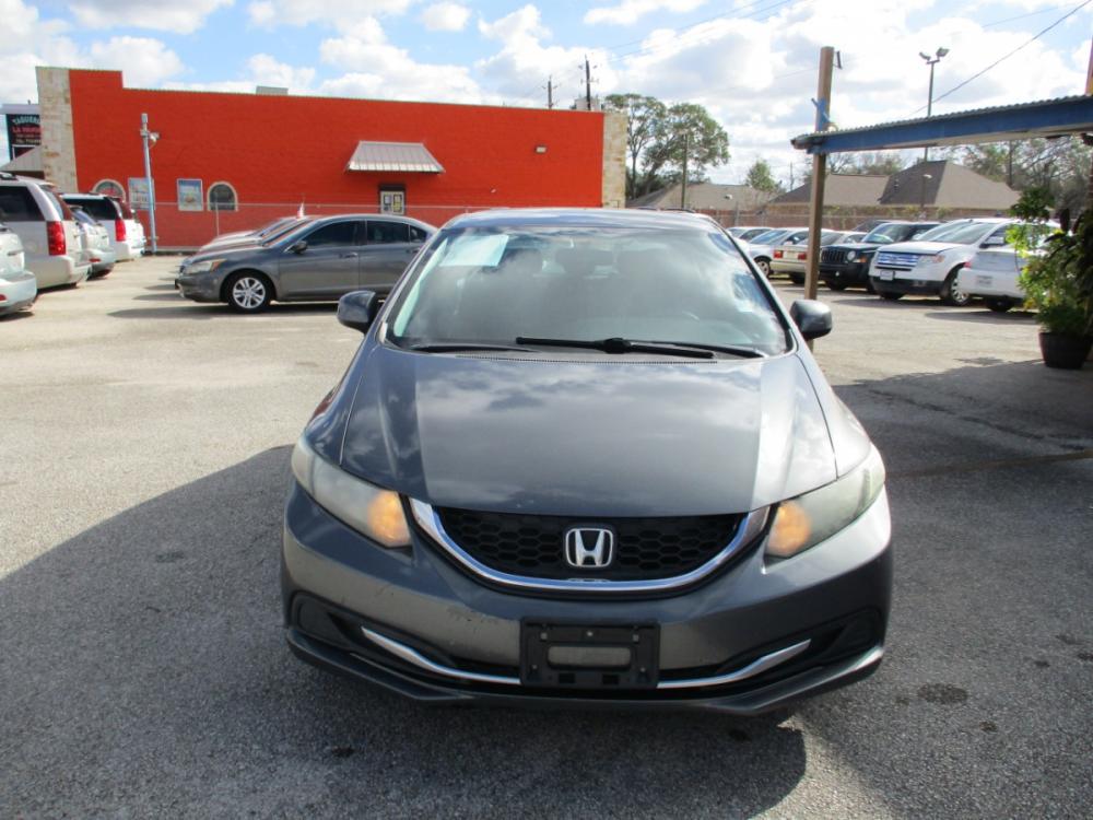 2013 GRAY HONDA CIVIC LX Sedan 5-Speed AT (2HGFB2F53DH) with an 1.8L L4 SOHC 16V engine, 5-SPEED AUTOMATIC transmission, located at 310 Spencer Hwy, South Houston, TX, 77587, (713) 947-1245, 29.664383, -95.228897 - This Honda Civic is a great example of leading-edge combination of killer looks, next-big-thing technology and huge driving fun. Civic embodies our safety for everyone philosophy. Bottom line is it is clean with a lot of options, it's safe with our 24-point multi-inspection by our ASE Certified tech - Photo #7