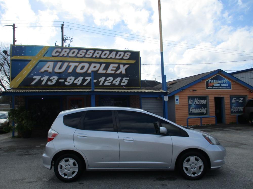 2013 SILVER HONDA FIT 5-Speed AT (JHMGE8H37DC) with an 1.5L L4 SOHC 16V engine, 5-SPEED AUTOMATIC transmission, located at 310 Spencer Hwy, South Houston, TX, 77587, (713) 947-1245, 29.664383, -95.228897 - Photo #1