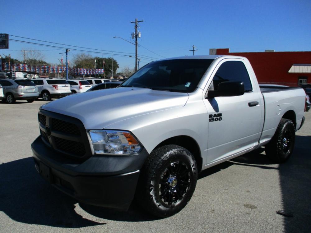 2015 SILVER RAM 1500 Tradesman Regular Cab SWB 2WD (3C6JR6AG5FG) with an 3.6L V6 DOHC 24V FFV engine, 8-SPEED AUTOMATIC transmission, located at 310 Spencer Hwy, South Houston, TX, 77587, (713) 947-1245, 29.664383, -95.228897 - 2015 DODGE RAM TRUCK!! This unit is clean and more power than you could ever want from a half ton truck. It's equipped with the two door . Cold AC, and it's been through our 24 multi-point inspection so you can rest assured that your buying a quality pre-owned vehicle. Come check t out today! See f - Photo #7