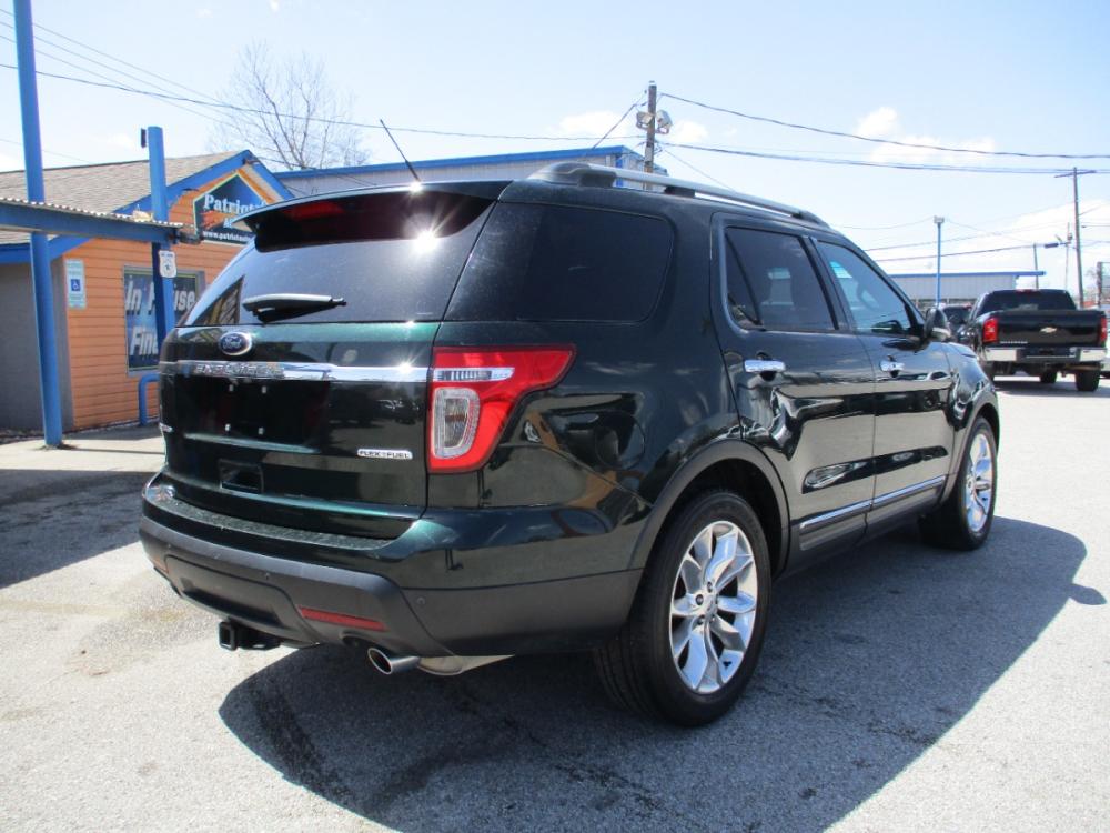 2013 GREEN FORD EXPLORER Limited FWD (1FM5K7F82DG) with an 3.5L V6 DOHC 24V engine, 6-SPEED AUTOMATIC transmission, located at 310 Spencer Hwy, South Houston, TX, 77587, (713) 947-1245, 29.664383, -95.228897 - LOOK WHAT JUST CAME IN INVENTORY, 2013 FORD EXPLORER LIMITED EDITION, THAT IS ONE OF KIND!! QUALIFIES FOR OUR IN-HOUSE FINANCING, ICE COLD A/C , POWER WINDOWS AND LOCKS, GREAT RUNNING ENGINE AND SMOOTH TRANSMISSION, THIS ESCAPE IS READY FOR DELIVERY , IT HAS GONE THROUGH A MULTI-POINT INSPECTIONS W - Photo #2