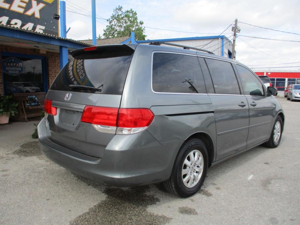 2009 GRAY HONDA ODYSSEY EX-L (5FNRL38679B) with an 3.5L V6 SOHC 24V engine, 5-SPEED AUTOMATIC transmission, located at 310 Spencer Hwy, South Houston, TX, 77587, (713) 947-1245, 29.664383, -95.228897 - Photo #2