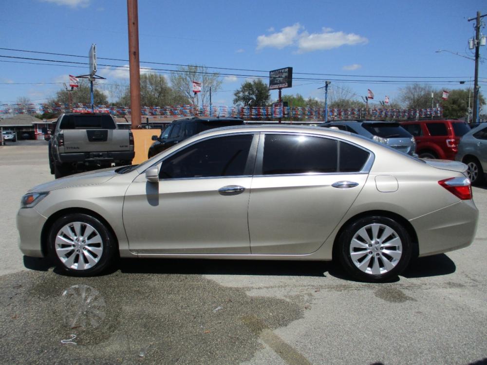 2013 GOLD /BEIGE Honda Accord EX-L Sedan CVT (1HGCR2F8XDA) with an 2.4L L4 DOHC 16V engine, Continuously Variable Transmission transmission, located at 310 Spencer Hwy, South Houston, TX, 77587, (713) 947-1245, 29.664383, -95.228897 - This Honda Accord is a great example of leading-edge combination of killer looks, next-big-thing technology and huge driving fun. The accord embodies our safety for everyone philosophy. Bottom line is it is clean with a lot of options, it's safe with our 24-point multi-inspection by our ASE Certifie - Photo #5