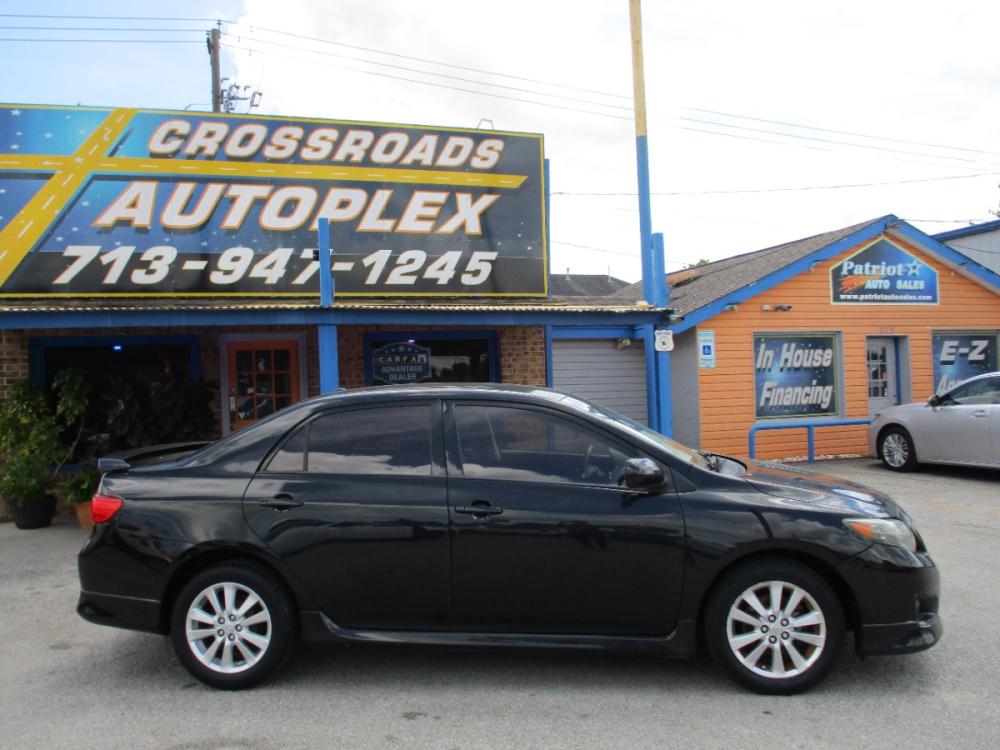 2010 BLACK TOYOTA COROLLA LE 4-Speed AT (2T1BU4EE6AC) with an 1.8L L4 DOHC 16V engine, 4-SPEED AUTOMATIC transmission, located at 310 Spencer Hwy, South Houston, TX, 77587, (713) 947-1245, 29.664383, -95.228897 - LIKE NEW CONDITION! QUALIFIES FOR 