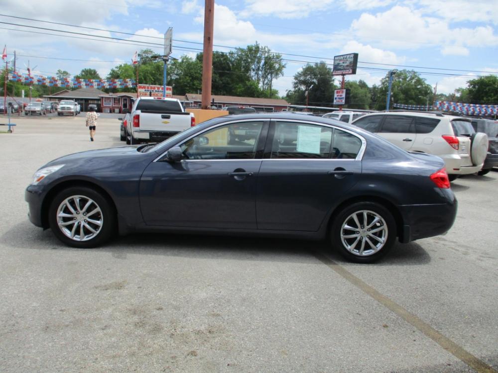 2008 BLACK INFINITI G35 x AWD (JNKBV61F58M) with an 3.5L V6 DOHC 24V engine, 5-SPEED AUTOMATIC transmission, located at 310 Spencer Hwy, South Houston, TX, 77587, (713) 947-1245, 29.664383, -95.228897 - Photo #5