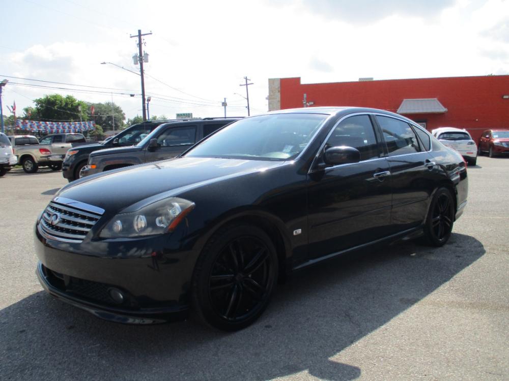 2007 BLACK INFINITI M 45 Sedan (JNKBY01E87M) with an 4.5L V8 DOHC 32V engine, 5-SPEED AUTOMATIC transmission, located at 310 Spencer Hwy, South Houston, TX, 77587, (713) 947-1245, 29.664383, -95.228897 - Wow, this Infiniti unit is designed to enrich and crafted to perform. The premium automotive machinery is Premium after market only part of a premium automotive experience. Ice cold Ac, great mileage- Non smoker vehicle . An amazing Bose premium audio system with 8-inch display. It, clean with it's - Photo #6