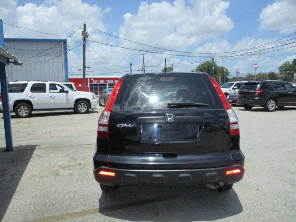 2009 BLACK HONDA CR-V LX 2WD 5-Speed AT (3CZRE38329G) with an 2.4L L4 DOHC 16V engine, 5-SPEED AUTOMATIC transmission, located at 310 Spencer Hwy, South Houston, TX, 77587, (713) 947-1245, 29.664383, -95.228897 - Photo #3