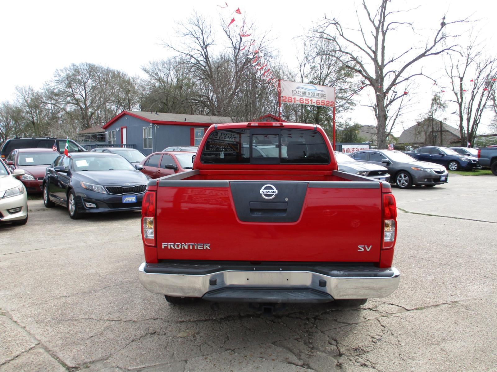 2011 RED NISSAN FRONTIER SV (1N6AD0CU9BC) with an 4.0L V6 DOHC 24V engine, 5-SPEED AUTOMATIC transmission, located at 19224 Kuykendahl Rd, Spring, TX, 77379, (713) 947-1245, 30.049259, -95.491402 - 2011 NISSAN FRONTIER CREW CAB PICK UP TRUCK!!! It gets great gas mileage and can sit 5 people! Frontier is a perfect for our special finance program. Patriot Auto Sales is a family run dealership that has strived on the same street since 1999! We are here to offer you quality vehicles at a very reas - Photo #3