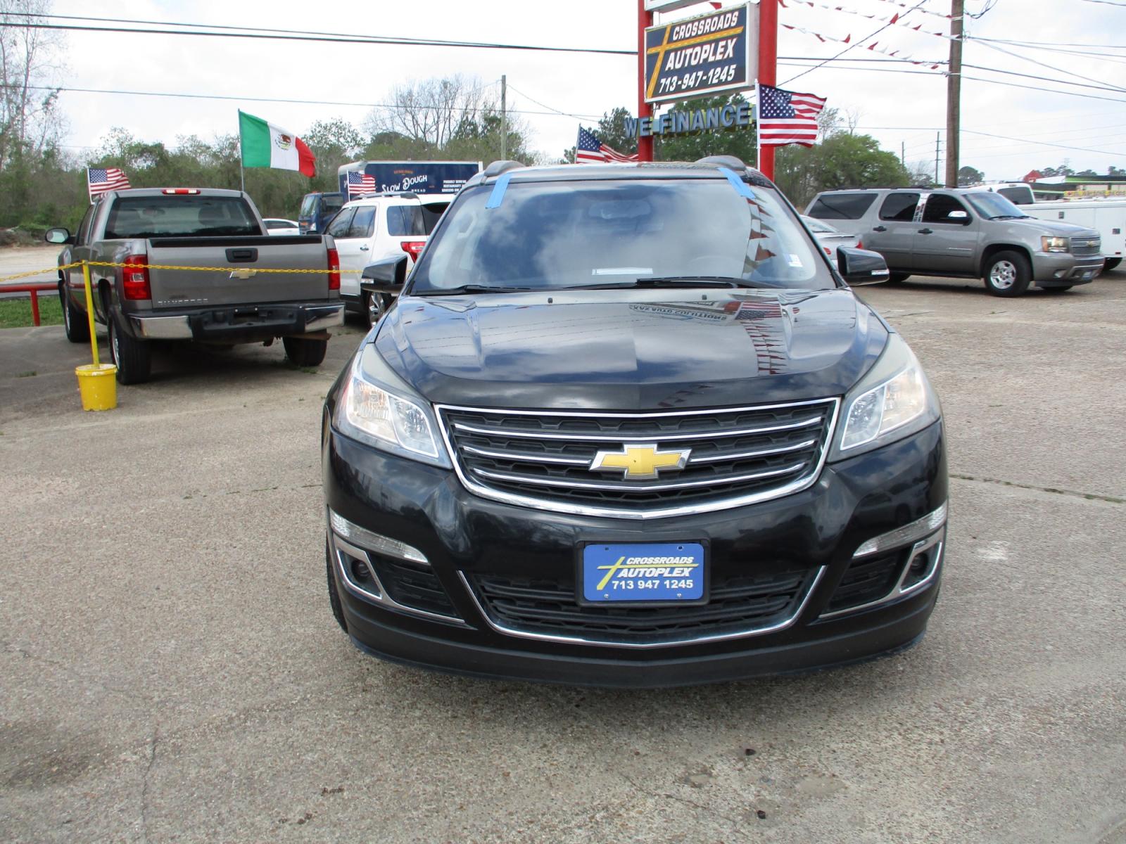 2014 BLACK CHEVROLET TRAVERSE 1LT FWD (1GNKRGKD6EJ) with an 3.6L V6 DOHC 24V engine, 6-SPEED AUTOMATIC transmission, located at 19224 Kuykendahl Rd, Spring, TX, 77379, (713) 947-1245, 30.049259, -95.491402 - This 2014 Chevrolet Traverse is the complete package! It brings the SUV fan and luxury together as one! Today Chevrolet lets you have luxury without having to sacrifice your space! This mid-size SUV has great appeal and will not last long! Come check us out today! Crossroads Autoplex is a family run - Photo #7