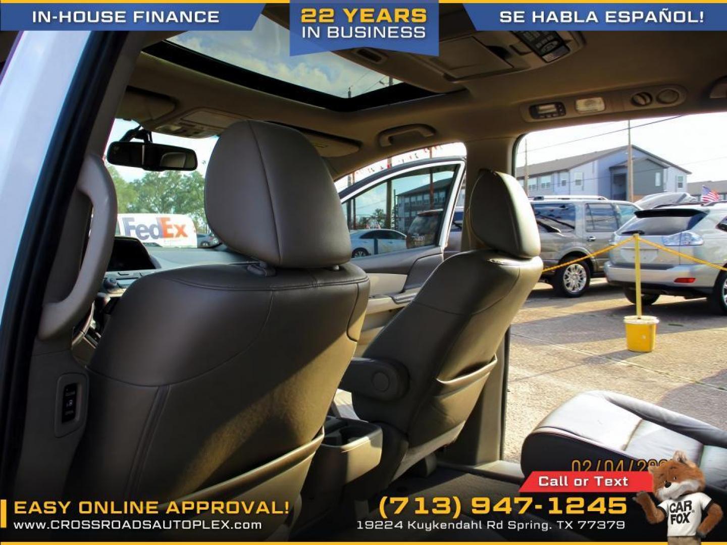 2011 WHITE /GRAY HONDA ODYSSEY Touring (5FNRL5H90BB) with an 3.5L V6 SOHC 24V engine, 5-SPEED AUTOMATIC transmission, located at 19224 Kuykendahl Rd, Spring, TX, 77379, (713) 947-1245, 30.049259, -95.491402 - used car loans/financing to South Houston TX, Pasadena TX, Galena Park TX, Jacinto City TX, Deer Park TX, Pearland TX, Cloverleaf TX, Friendswood TX, Houston TX, Channelview TX, Webster TX, West University Place TX, La Porte TX, League City TX, The Woodlands TX, Cypress TX, Spring TX Bellaire TX & S - Photo#7