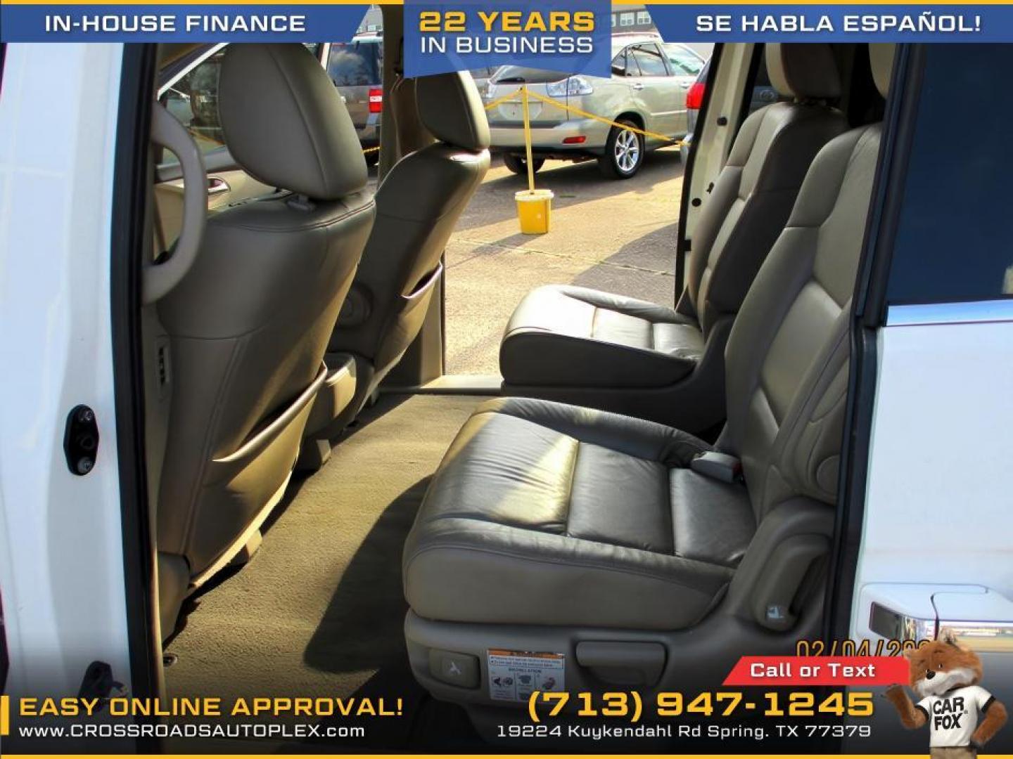 2011 WHITE /GRAY HONDA ODYSSEY Touring (5FNRL5H90BB) with an 3.5L V6 SOHC 24V engine, 5-SPEED AUTOMATIC transmission, located at 19224 Kuykendahl Rd, Spring, TX, 77379, (713) 947-1245, 30.049259, -95.491402 - used car loans/financing to South Houston TX, Pasadena TX, Galena Park TX, Jacinto City TX, Deer Park TX, Pearland TX, Cloverleaf TX, Friendswood TX, Houston TX, Channelview TX, Webster TX, West University Place TX, La Porte TX, League City TX, The Woodlands TX, Cypress TX, Spring TX Bellaire TX & S - Photo#8