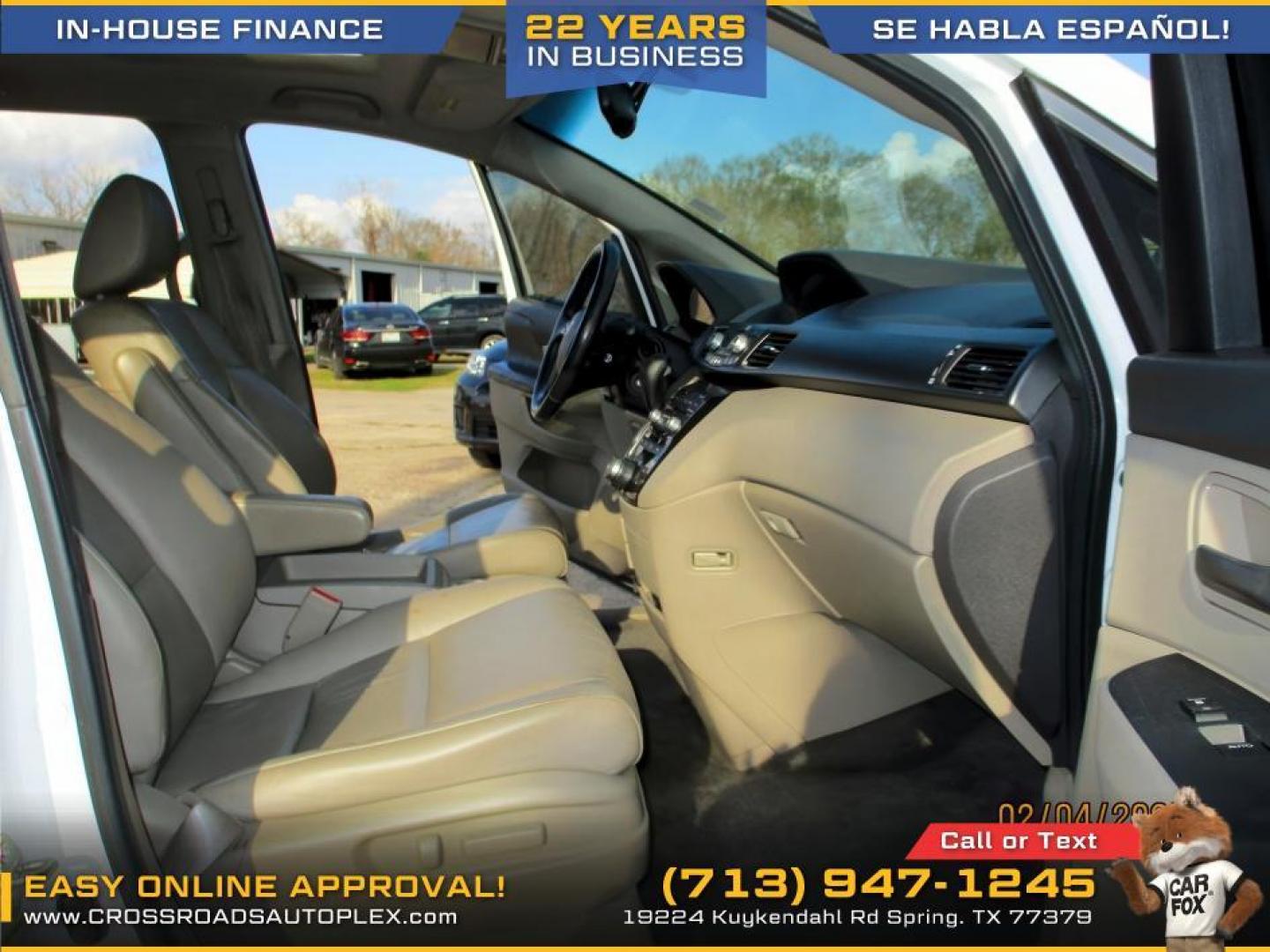 2011 WHITE /GRAY HONDA ODYSSEY Touring (5FNRL5H90BB) with an 3.5L V6 SOHC 24V engine, 5-SPEED AUTOMATIC transmission, located at 19224 Kuykendahl Rd, Spring, TX, 77379, (713) 947-1245, 30.049259, -95.491402 - used car loans/financing to South Houston TX, Pasadena TX, Galena Park TX, Jacinto City TX, Deer Park TX, Pearland TX, Cloverleaf TX, Friendswood TX, Houston TX, Channelview TX, Webster TX, West University Place TX, La Porte TX, League City TX, The Woodlands TX, Cypress TX, Spring TX Bellaire TX & S - Photo#12