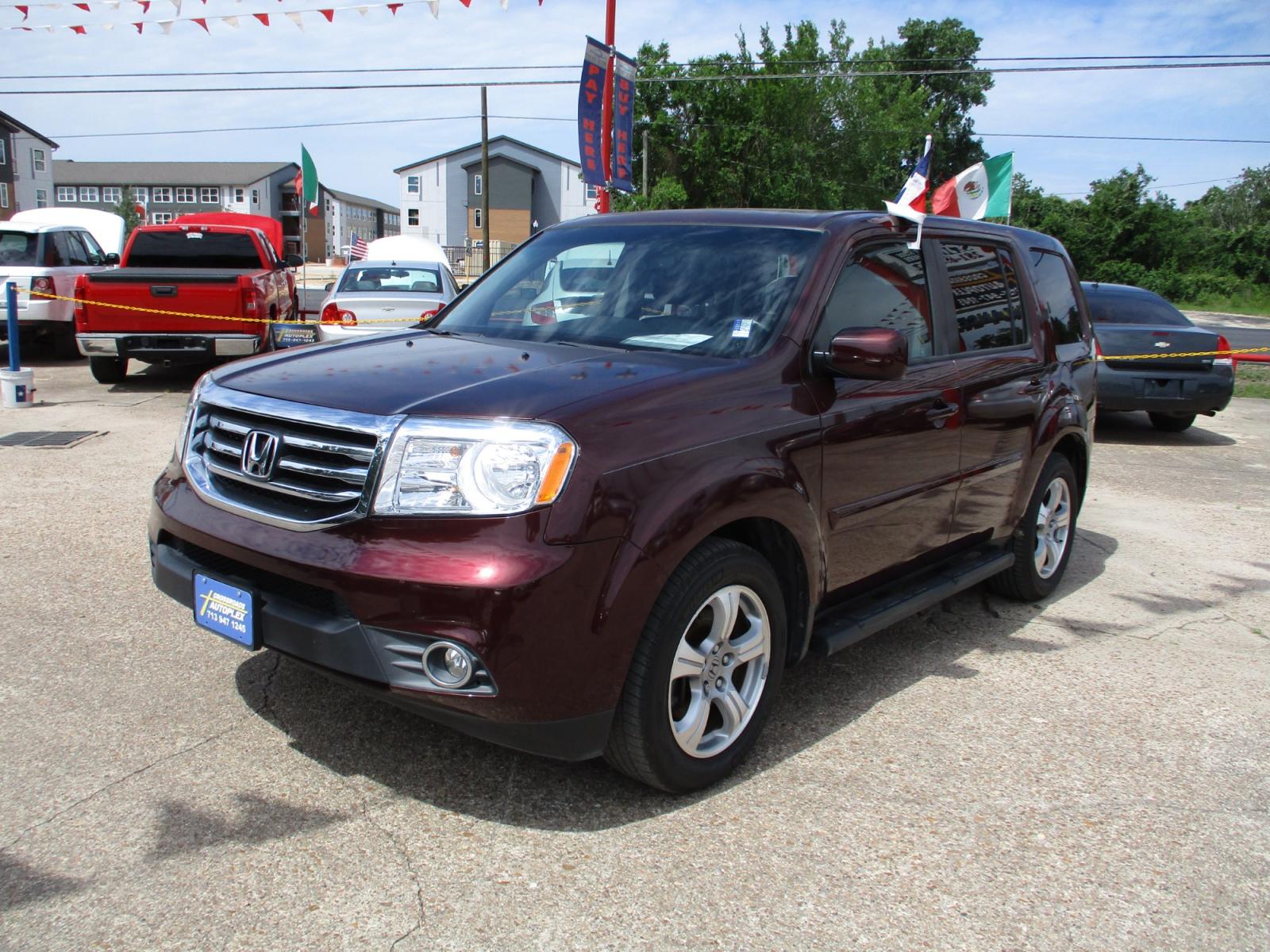 2012 MAROON HONDA PILOT EX-L 2WD 5-Spd AT (5FNYF3H5XCB) with an 3.5L V6 SOHC 24V engine, 5-SPEED AUTOMATIC transmission, located at 19224 Kuykendahl Rd, Spring, TX, 77379, (713) 947-1245, 30.049259, -95.491402 - Photo #6