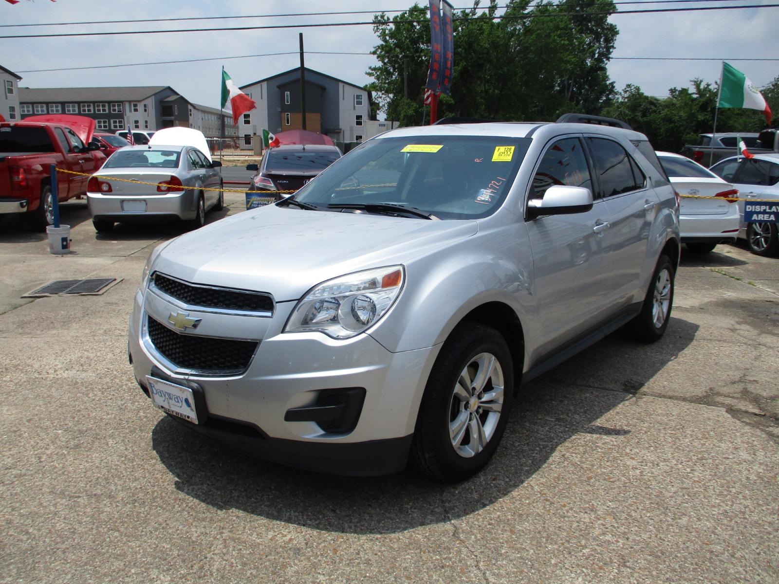 2011 SILVER CHEVROLET EQUINOX 1LT 2WD (2CNALDEC7B6) with an 2.4L L4 DOHC 16V engine, 6-SPEED AUTOMATIC transmission, located at 19224 Kuykendahl Rd, Spring, TX, 77379, (713) 947-1245, 30.049259, -95.491402 - Photo #0