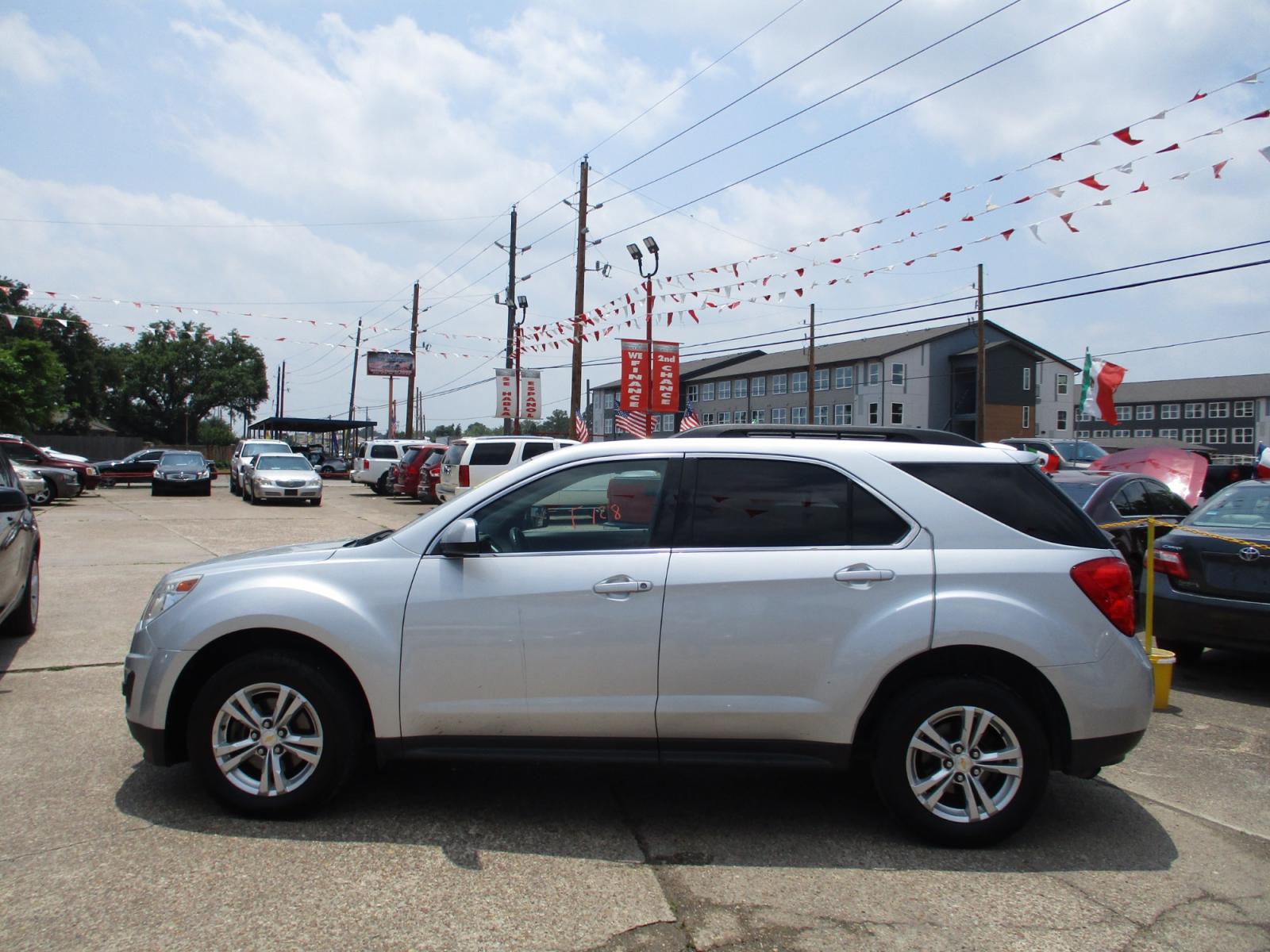 2011 SILVER CHEVROLET EQUINOX 1LT 2WD (2CNALDEC7B6) with an 2.4L L4 DOHC 16V engine, 6-SPEED AUTOMATIC transmission, located at 19224 Kuykendahl Rd, Spring, TX, 77379, (713) 947-1245, 30.049259, -95.491402 - Photo #1