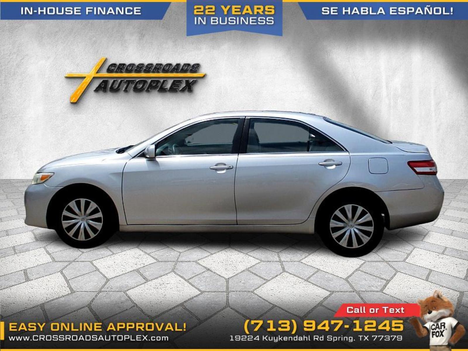 2010 SILVER TOYOTA CAMRY LE 6-Spd AT (4T1BF3EK3AU) with an 2.5L L4 DOHC 16V engine, 6-SPEED AUTOMATIC transmission, located at 19224 Kuykendahl Rd, Spring, TX, 77379, (713) 947-1245, 30.049259, -95.491402 - We offer in house financing in addition to a variety of finance options to cater to your specific needs. Our friendly sales professionals are standing by, ready to help you drive out today. Come see the difference here at Crossroads Autoplex, where we treat everyone like family. Call today at 713-94 - Photo #5