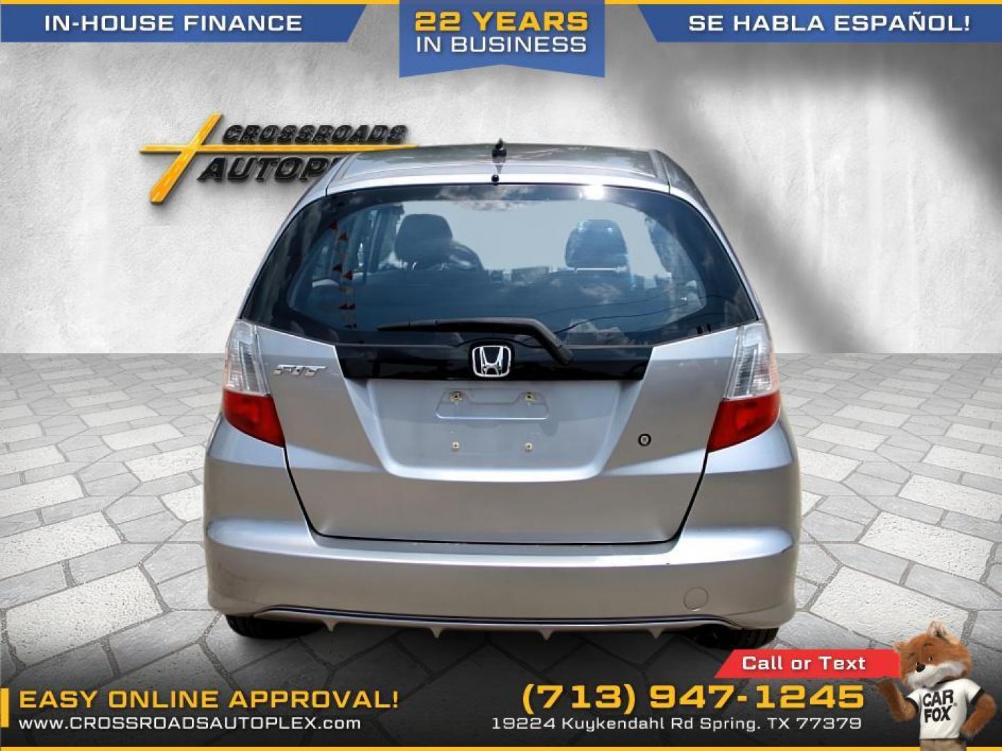 2010 SILVER /GRAY HONDA FIT 5-Speed AT (JHMGE8H24AS) with an 1.5L L4 SOHC 16V engine, AUTOMATIC transmission, located at 19224 Kuykendahl Rd, Spring, TX, 77379, (713) 947-1245, 30.049259, -95.491402 - used car loans/financing to South Houston TX, Pasadena TX, Galena Park TX, Jacinto City TX, Deer Park TX, Pearland TX, Cloverleaf TX, Friendswood TX, Houston TX, Channelview TX, Webster TX, West University Place TX, La Porte TX, League City TX, Bellaire TX & Seabrook TX. - Photo#3