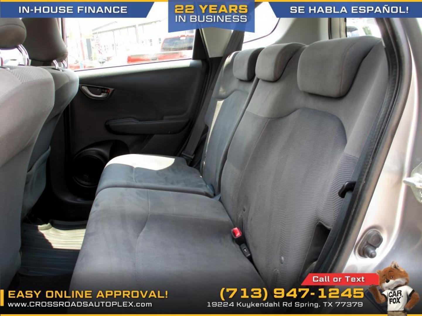 2010 SILVER /GRAY HONDA FIT 5-Speed AT (JHMGE8H24AS) with an 1.5L L4 SOHC 16V engine, AUTOMATIC transmission, located at 19224 Kuykendahl Rd, Spring, TX, 77379, (713) 947-1245, 30.049259, -95.491402 - used car loans/financing to South Houston TX, Pasadena TX, Galena Park TX, Jacinto City TX, Deer Park TX, Pearland TX, Cloverleaf TX, Friendswood TX, Houston TX, Channelview TX, Webster TX, West University Place TX, La Porte TX, League City TX, Bellaire TX & Seabrook TX. - Photo#8
