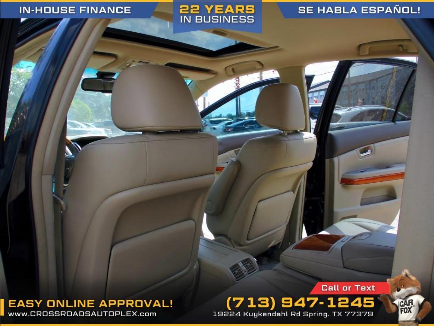 2009 BLACK LEXUS RX 350 FWD (2T2GK31U29C) with an 3.5L V6 DOHC 24V engine, 5-SPEED AUTOMATIC transmission, located at 19224 Kuykendahl Rd, Spring, TX, 77379, (713) 947-1245, 30.049259, -95.491402 - We offer in house financing in addition to a variety of finance options to cater to your specific needs. Our friendly sales professionals are standing by, ready to help you drive out today. Come see the difference here at Crossroads Autoplex, where we treat everyone like family. Call today at 713-94 - Photo#6