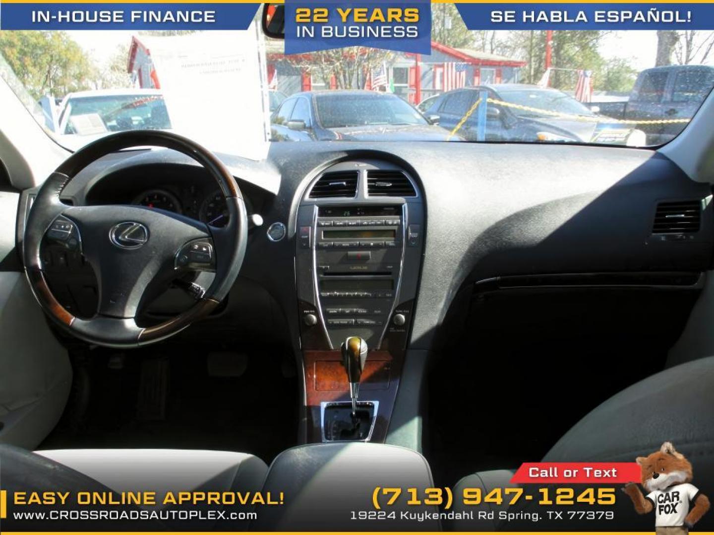 2012 SILVER LEXUS ES 350 Sedan (JTHBK1EG5C2) with an 3.5L V6 DOHC 24V engine, 6-SPEED AUTOMATIC transmission, located at 19224 Kuykendahl Rd, Spring, TX, 77379, (713) 947-1245, 30.049259, -95.491402 - Photo#10