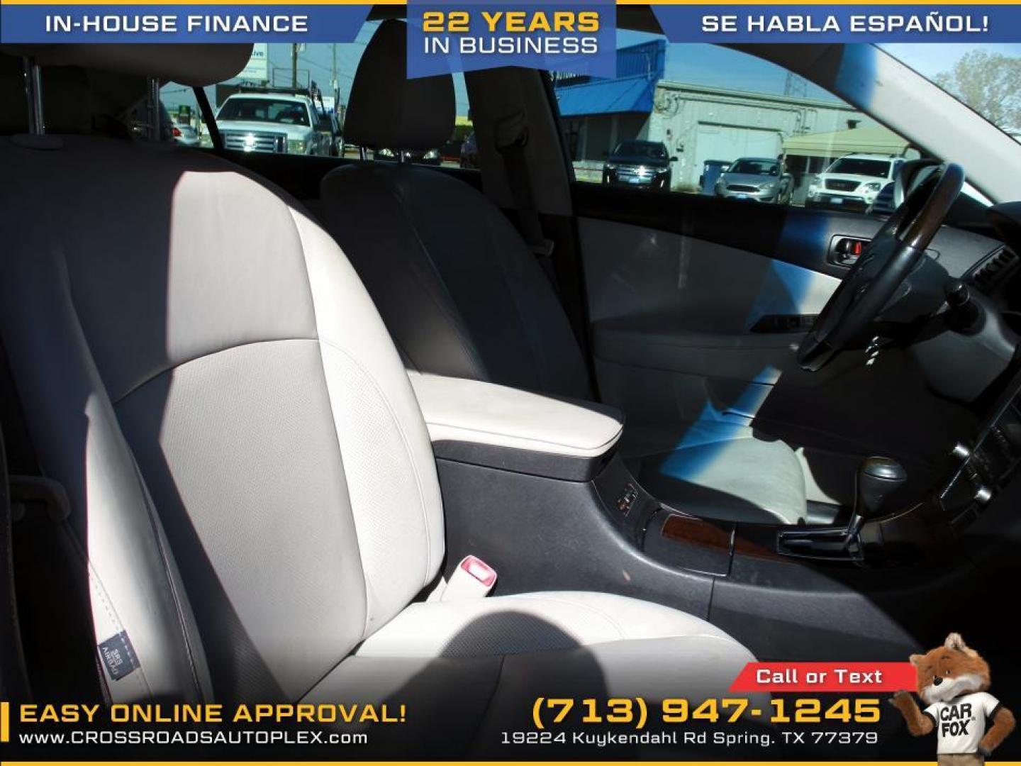 2012 SILVER LEXUS ES 350 Sedan (JTHBK1EG5C2) with an 3.5L V6 DOHC 24V engine, 6-SPEED AUTOMATIC transmission, located at 19224 Kuykendahl Rd, Spring, TX, 77379, (713) 947-1245, 30.049259, -95.491402 - Photo#11