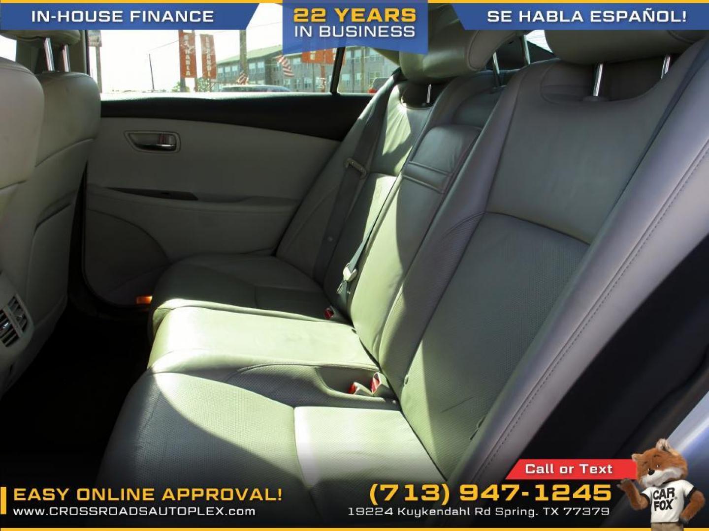 2012 SILVER LEXUS ES 350 Sedan (JTHBK1EG5C2) with an 3.5L V6 DOHC 24V engine, 6-SPEED AUTOMATIC transmission, located at 19224 Kuykendahl Rd, Spring, TX, 77379, (713) 947-1245, 30.049259, -95.491402 - Photo#8