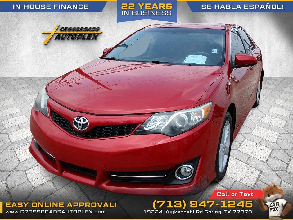 photo of 2013 TOYOTA CAMRY SEDAN 4-DR