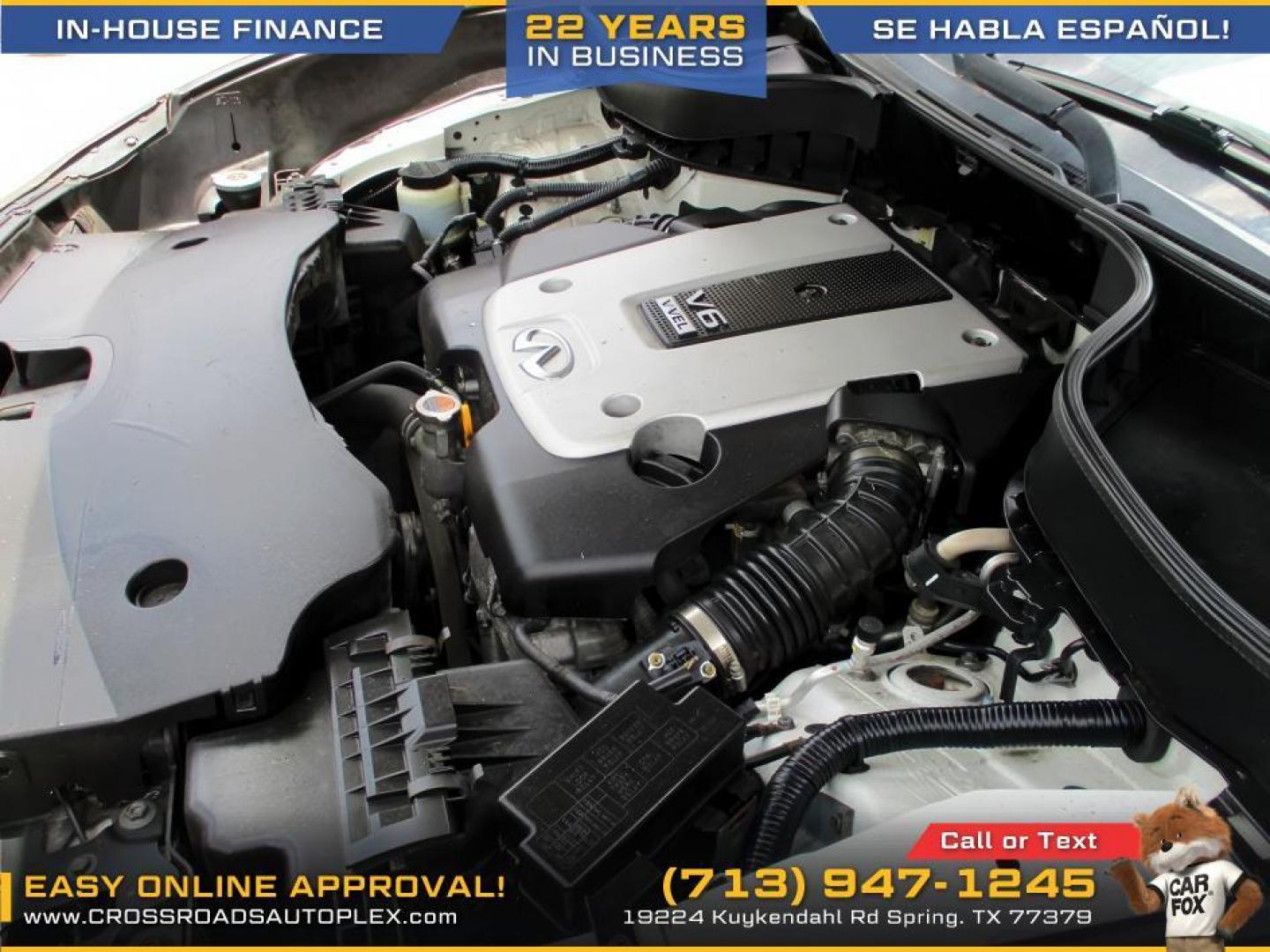 2017 WHITE /BLACK INFINITI QX70 Base (JN8CS1MU5HM) with an 3.7L V6 DOHC 24V engine, 7-SPEED AUTOMATIC transmission, located at 19224 Kuykendahl Rd, Spring, TX, 77379, (713) 947-1245, 30.049259, -95.491402 - WE IN HOUSE FINANCE, CALL US AT 713.947.1245 - Photo#14