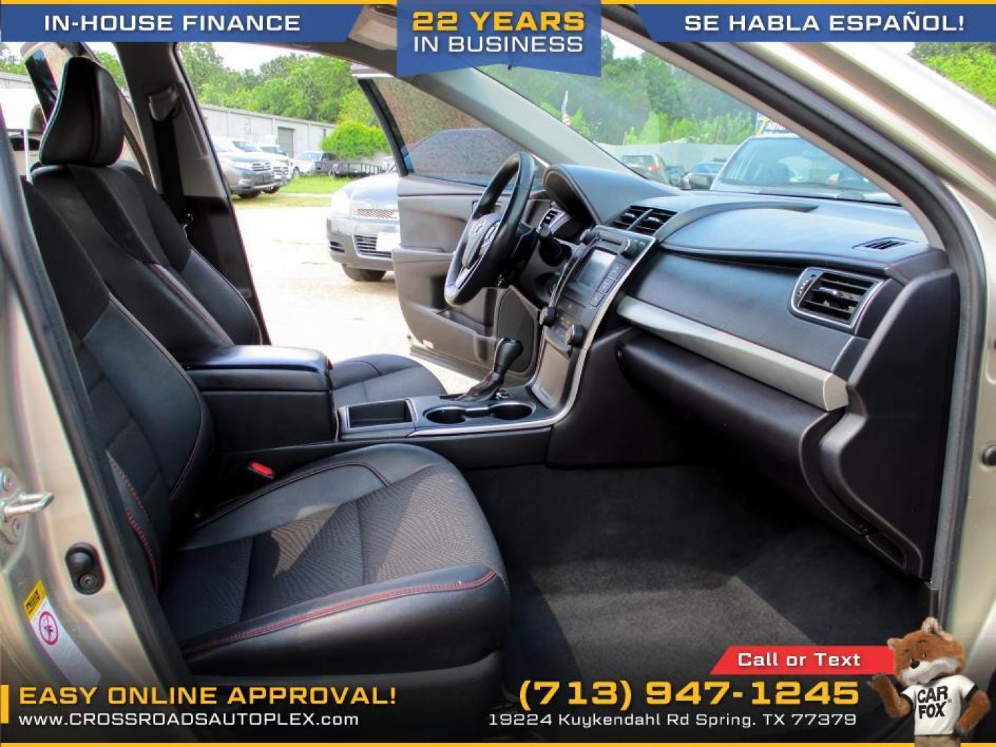 2017 BEIGE /BLACK TOYOTA CAMRY SE (4T1BF1FK3HU) with an 2.5L L4 DOHC 16V engine, 6-SPEED AUTOMATIC transmission, located at 19224 Kuykendahl Rd, Spring, TX, 77379, (713) 947-1245, 30.049259, -95.491402 - CALL US AT 713-947-1245 - Photo#11