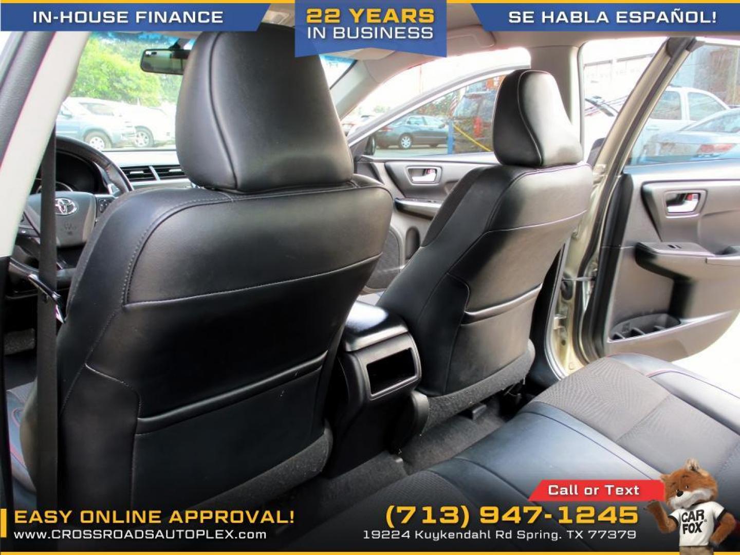 2017 BEIGE /BLACK TOYOTA CAMRY SE (4T1BF1FK3HU) with an 2.5L L4 DOHC 16V engine, 6-SPEED AUTOMATIC transmission, located at 19224 Kuykendahl Rd, Spring, TX, 77379, (713) 947-1245, 30.049259, -95.491402 - CALL US AT 713-947-1245 - Photo#8