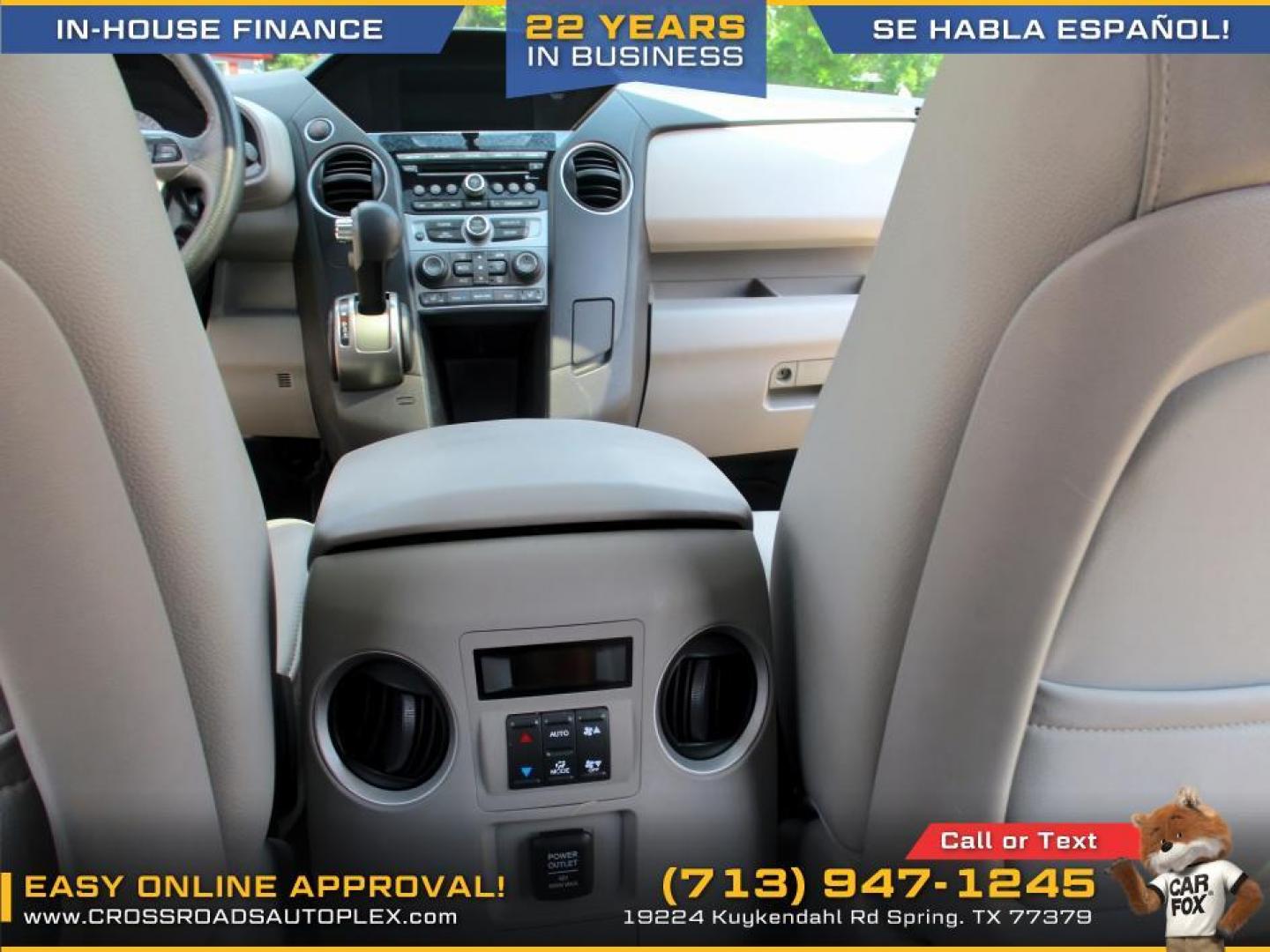 2014 SILVER /BLACK HONDA PILOT EX-L 2WD 5-Spd AT (5FNYF3H52EB) with an 3.5L V6 SOHC 24V engine, 5-SPEED AUTOMATIC transmission, located at 19224 Kuykendahl Rd, Spring, TX, 77379, (713) 947-1245, 30.049259, -95.491402 - CALL US AT 713-947-1245 - Photo#11