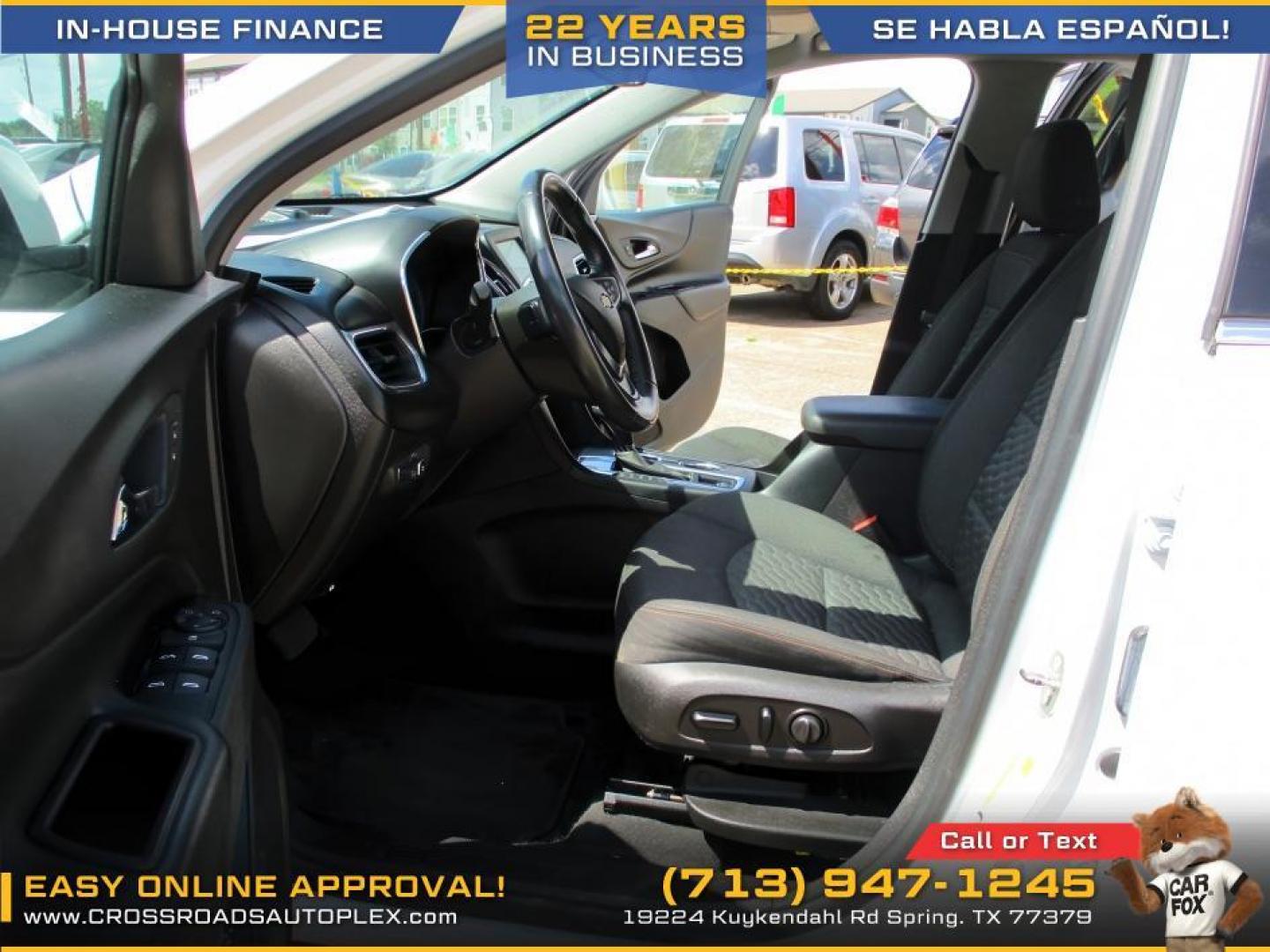 2018 WHITE /BLACK CHEVROLET EQUINOX LT 2WD (2GNAXJEV7J6) with an 1.5L L4 DIR DOHC 16V TURBO engine, 6-SPEED AUTOMATIC transmission, located at 19224 Kuykendahl Rd, Spring, TX, 77379, (713) 947-1245, 30.049259, -95.491402 - WE IN HOUSE FINANCE, CALL US AT 713.947.1245 - Photo#7