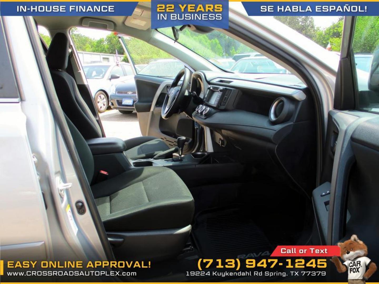 2017 SILVER /BLACK TOYOTA RAV4 LE FWD (2T3ZFREV3HW) with an 2.5L L4 DOHC 16V engine, 6-SPEED AUTOMATIC transmission, located at 19224 Kuykendahl Rd, Spring, TX, 77379, (713) 947-1245, 30.049259, -95.491402 - This mid-size SUV has great appeal and will not last long! Come check us out today! Crossroads Autoplex is a family run dealership that has strived on the same street since 1999! We are here to offer you quality vehicles at a very reasonable price. Here at Crossroads we understand that not everyone - Photo#12