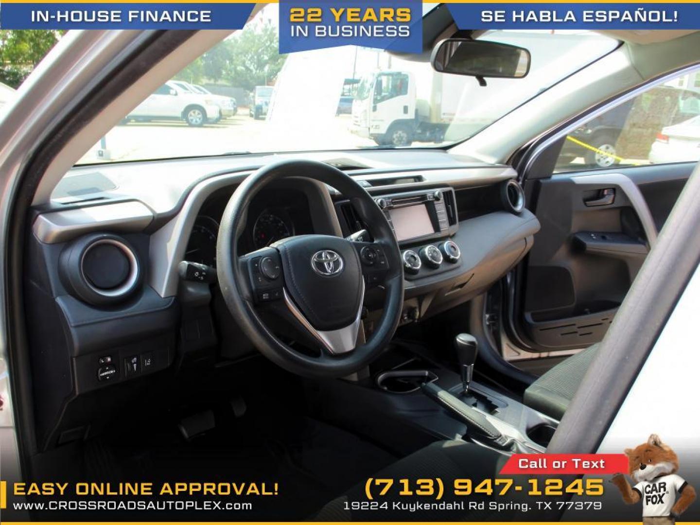 2017 SILVER /BLACK TOYOTA RAV4 LE FWD (2T3ZFREV3HW) with an 2.5L L4 DOHC 16V engine, 6-SPEED AUTOMATIC transmission, located at 19224 Kuykendahl Rd, Spring, TX, 77379, (713) 947-1245, 30.049259, -95.491402 - This mid-size SUV has great appeal and will not last long! Come check us out today! Crossroads Autoplex is a family run dealership that has strived on the same street since 1999! We are here to offer you quality vehicles at a very reasonable price. Here at Crossroads we understand that not everyone - Photo#6