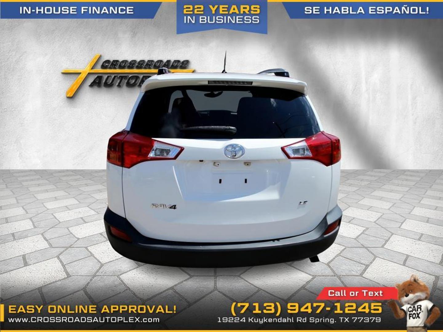 2014 WHITE /GRAY TOYOTA RAV4 LE FWD (JTMZFREV2EJ) with an 2.5L L4 DOHC 16V engine, 6-SPEED AUTOMATIC transmission, located at 19224 Kuykendahl Rd, Spring, TX, 77379, (713) 947-1245, 30.049259, -95.491402 - Photo#3