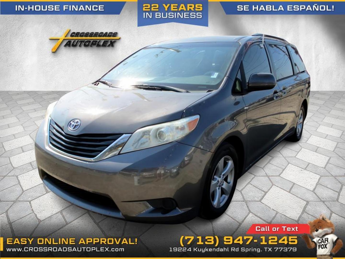 2014 SILVER /GRAY TOYOTA SIENNA LE FWD 8-Passenger V6 (5TDKK3DC5ES) with an 3.5L V6 EFI DOHC 24V engine, 5-SPEED AUTOMATIC transmission, located at 19224 Kuykendahl Rd, Spring, TX, 77379, (713) 947-1245, 30.049259, -95.491402 - Photo#1