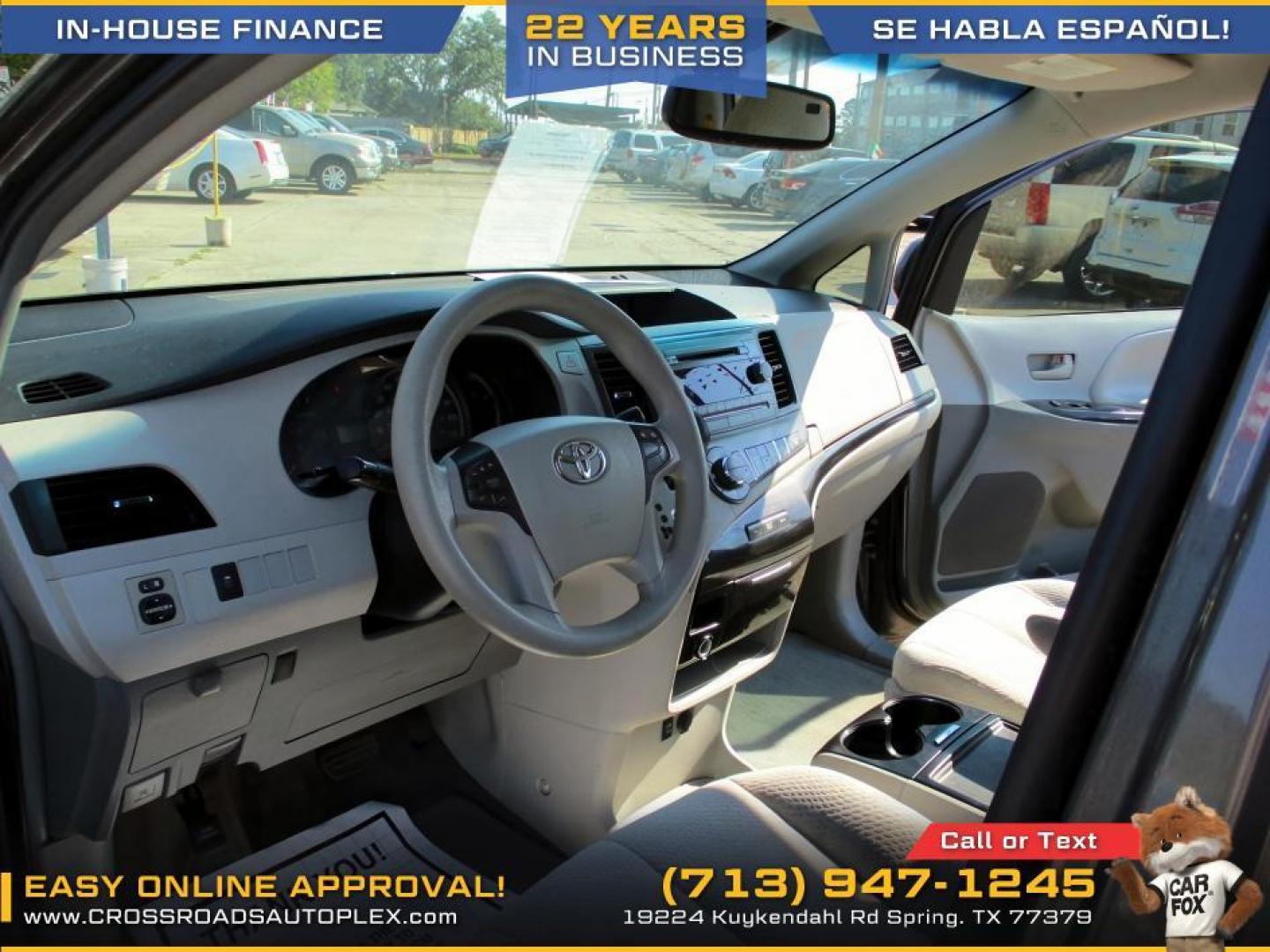2014 SILVER /GRAY TOYOTA SIENNA LE FWD 8-Passenger V6 (5TDKK3DC5ES) with an 3.5L V6 EFI DOHC 24V engine, 5-SPEED AUTOMATIC transmission, located at 19224 Kuykendahl Rd, Spring, TX, 77379, (713) 947-1245, 30.049259, -95.491402 - Photo#6