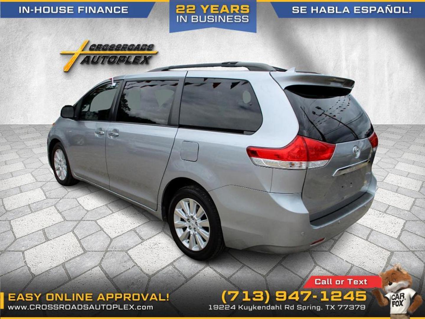 2011 SILVER /GRAY TOYOTA SIENNA XLE AWD 7-Pass V6 (5TDDK3DC4BS) with an 3.5L V6 EFI DOHC 24V engine, 5-SPEED AUTOMATIC transmission, located at 19224 Kuykendahl Rd, Spring, TX, 77379, (713) 947-1245, 30.049259, -95.491402 - Photo#1