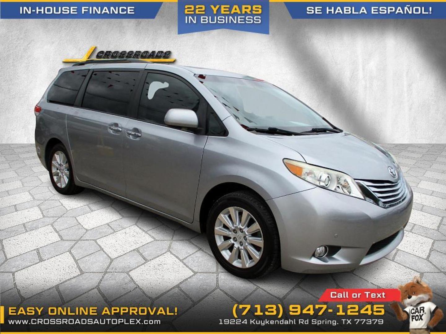 2011 SILVER /GRAY TOYOTA SIENNA XLE AWD 7-Pass V6 (5TDDK3DC4BS) with an 3.5L V6 EFI DOHC 24V engine, 5-SPEED AUTOMATIC transmission, located at 19224 Kuykendahl Rd, Spring, TX, 77379, (713) 947-1245, 30.049259, -95.491402 - Photo#6