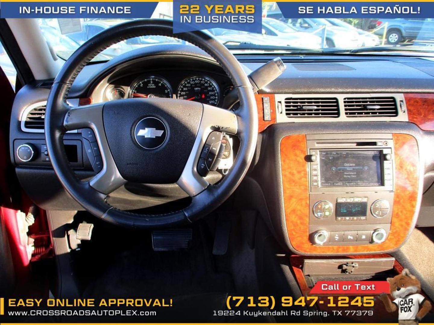 2010 RED /GRAY CHEVROLET TAHOE LTZ 2WD (1GNUCCE01AR) with an 5.3L V8 OHV 16V FFV engine, 6-SPEED AUTOMATIC transmission, located at 19224 Kuykendahl Rd, Spring, TX, 77379, (713) 947-1245, 30.049259, -95.491402 - Photo#8