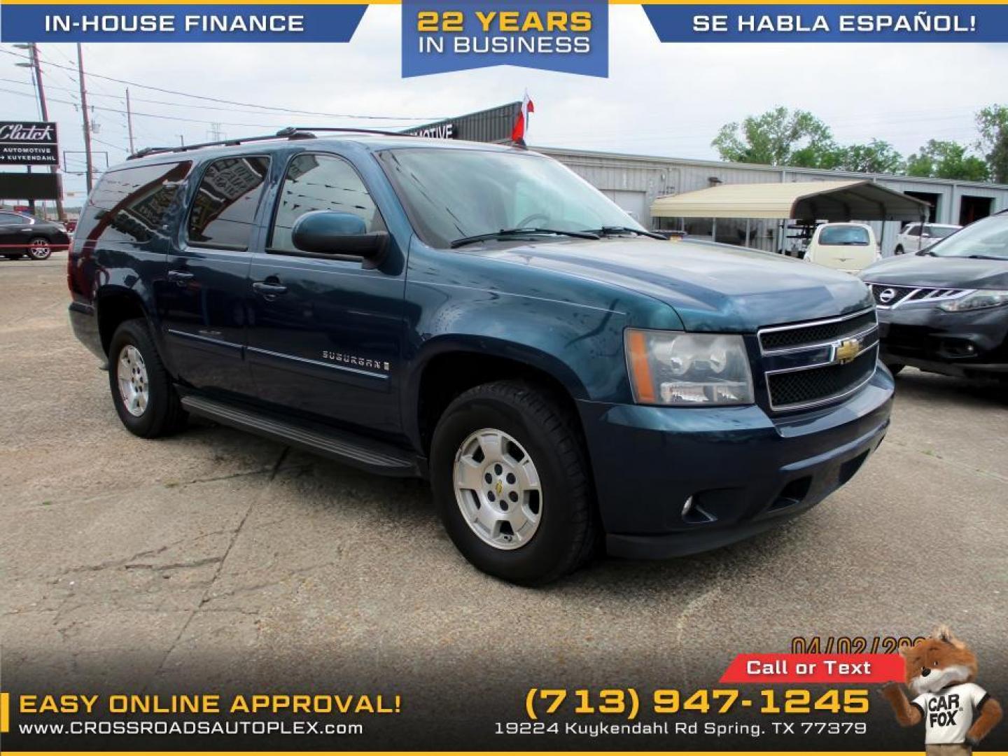 2007 BLUE /BLACK CHEVROLET SUBURBAN LS 1500 2WD (3GNFC16077G) with an 5.3L V8 OHV 16V FFV engine, 4-SPEED AUTOMATIC transmission, located at 19224 Kuykendahl Rd, Spring, TX, 77379, (713) 947-1245, 30.049259, -95.491402 - Photo#5