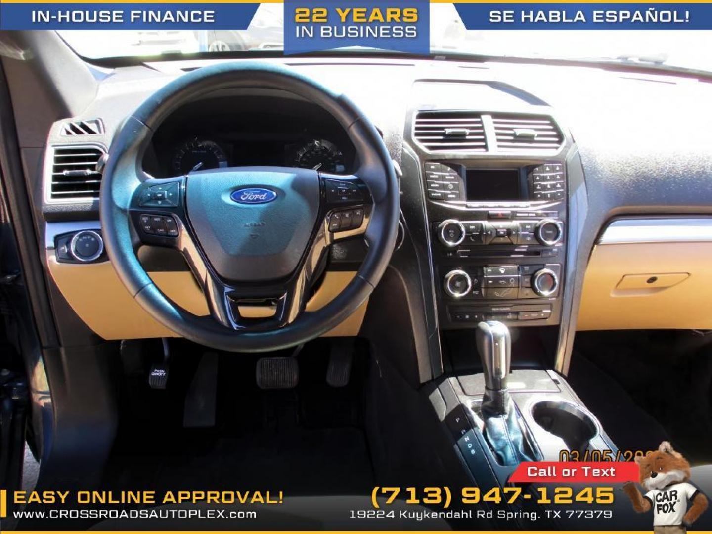 2017 BLUE /TAN FORD EXPLORER Base FWD (1FM5K7B87HG) with an 3.5L V6 DOHC 24V engine, 6-SPEED AUTOMATIC transmission, located at 19224 Kuykendahl Rd, Spring, TX, 77379, (713) 947-1245, 30.049259, -95.491402 - Photo#8