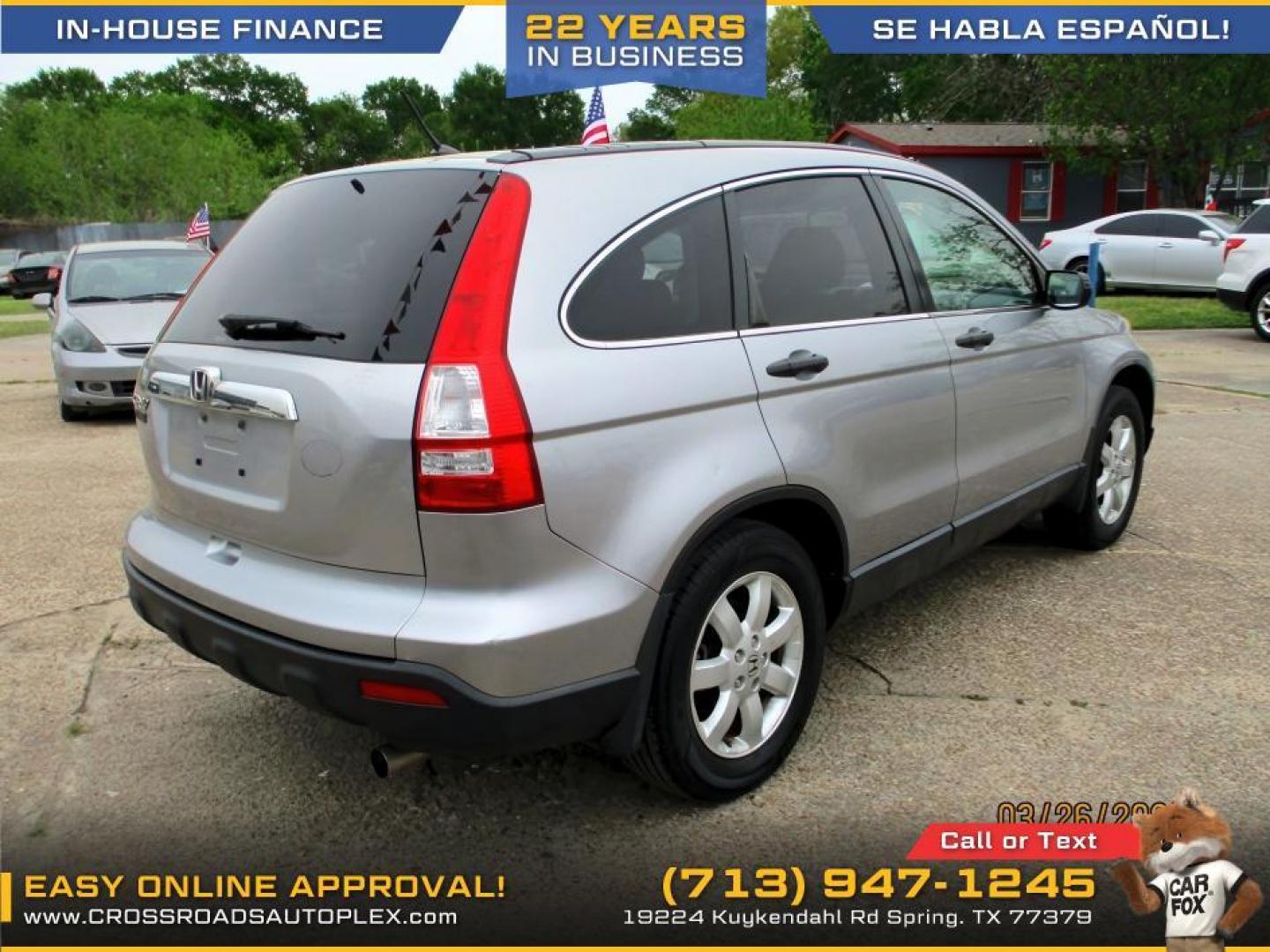 2007 SILVER /GRAY HONDA CR-V EX 4WD AT (JHLRE485X7C) with an 2.4L L4 DOHC 16V engine, 5-SPEED AUTOMATIC transmission, located at 19224 Kuykendahl Rd, Spring, TX, 77379, (713) 947-1245, 30.049259, -95.491402 - Photo#4